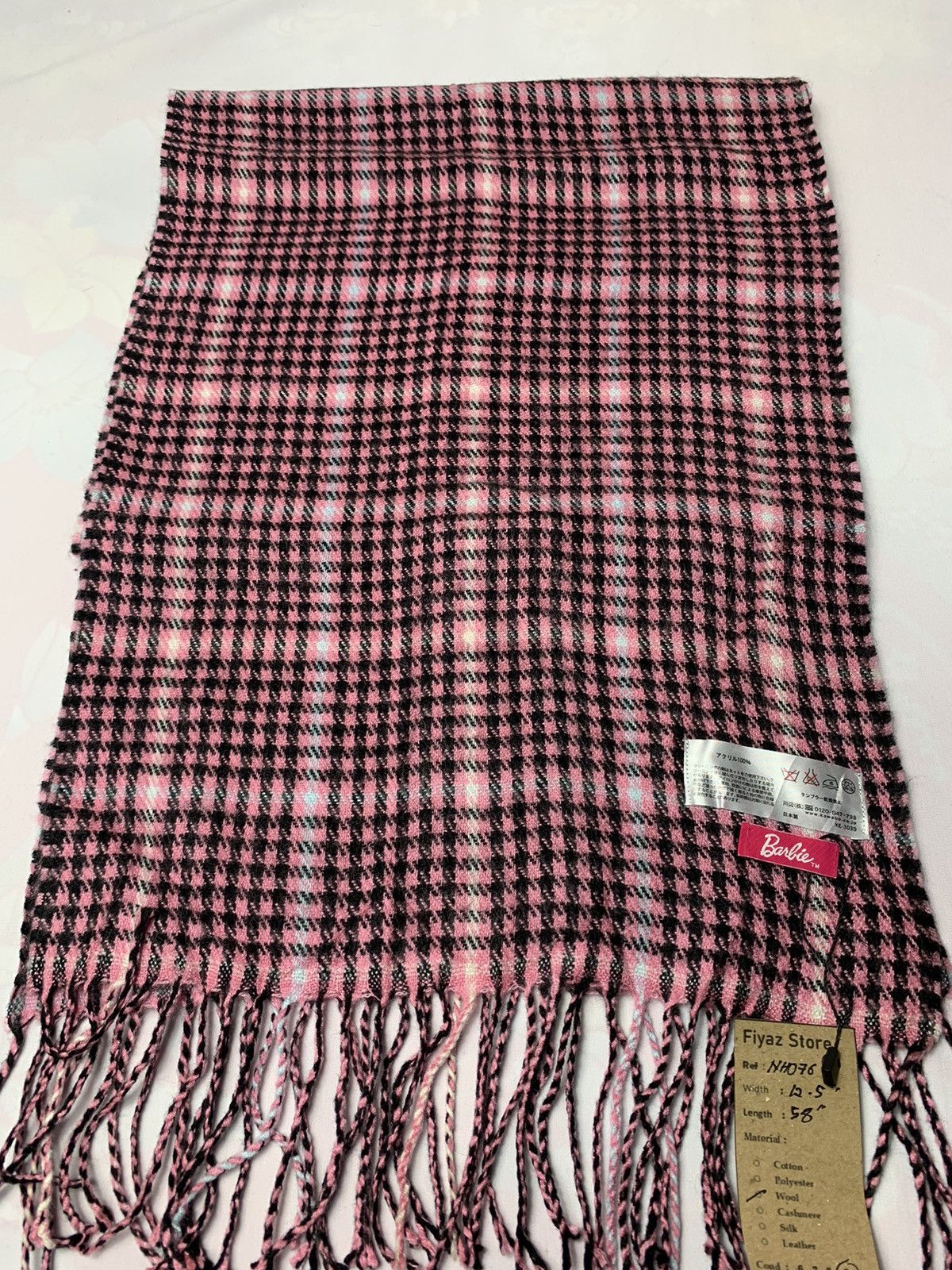 Cartoon Network Barbie Scarf / Muffler / Neckwear Size ONE SIZE - 3 Thumbnail