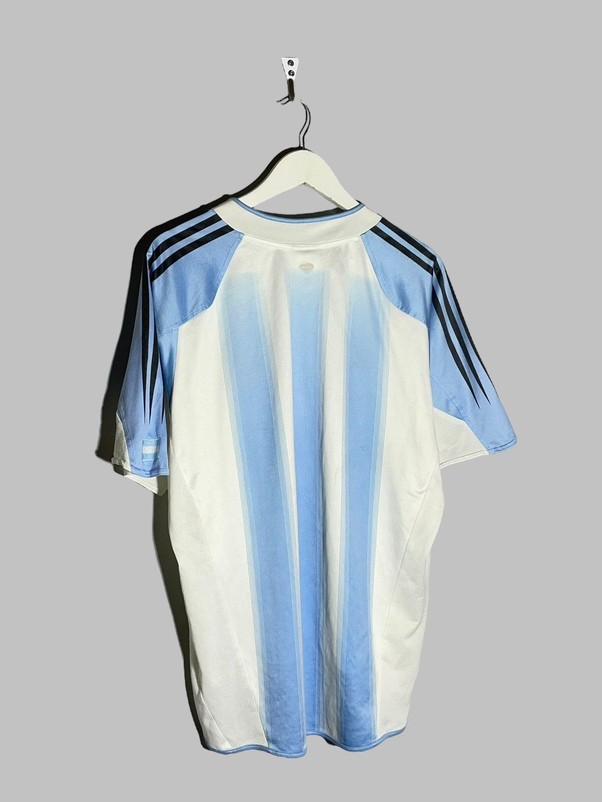 Adidas × Vintage National Team Argentina Adidas 2004 Home Vintage Jersey Size US L / EU 52-54 / 3 - 10 Thumbnail