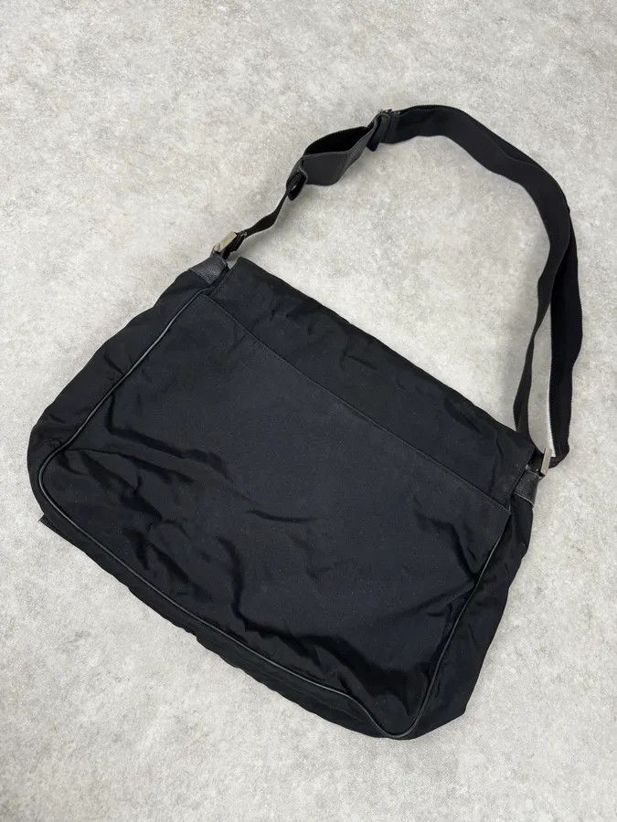 Gucci 2010s Gucci Black Nylon Shoulder Bag Size ONE SIZE - 6 Thumbnail