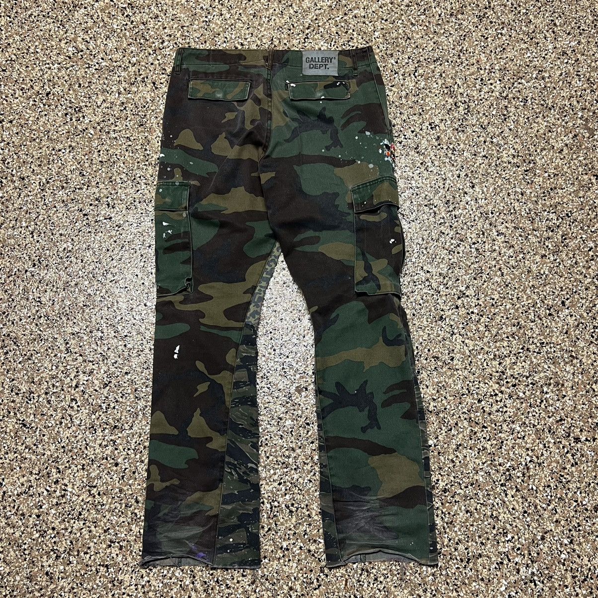 Gallery Dept. LA CAMO FLARE Gallery Department Size US 33 - 3 Thumbnail