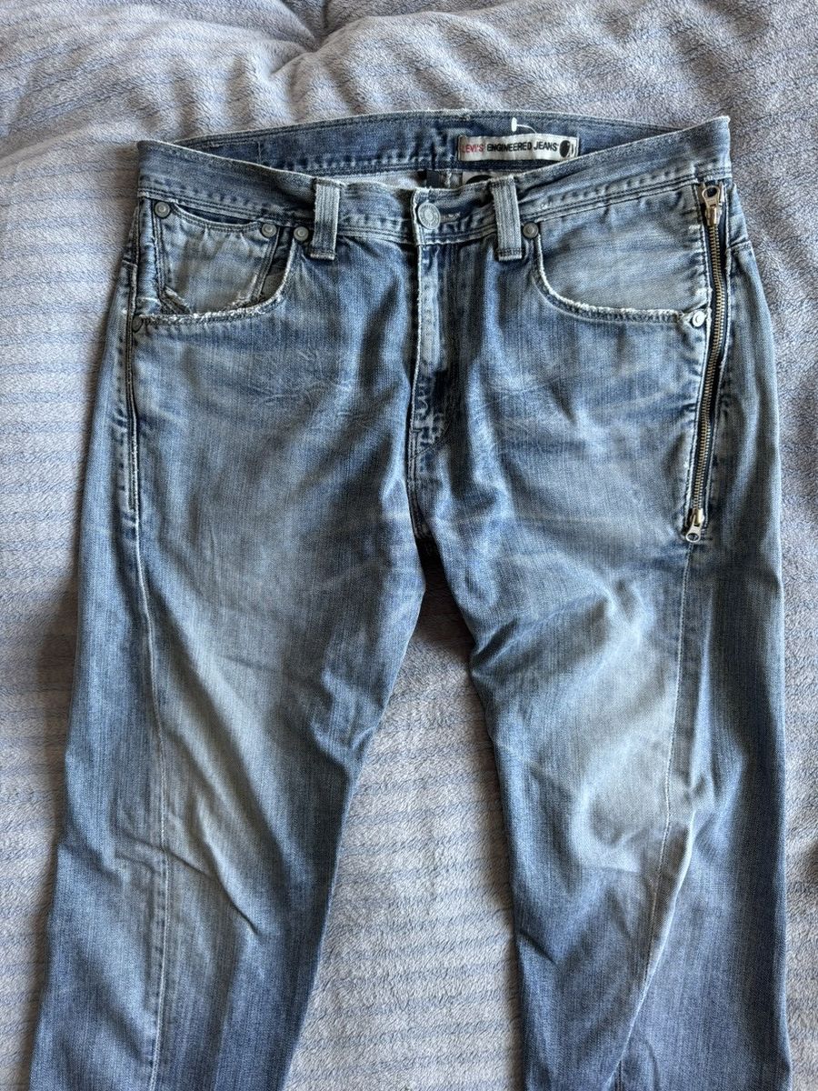 Levi's Levi’s Engineered Jeans Size US 33 - 2 Thumbnail