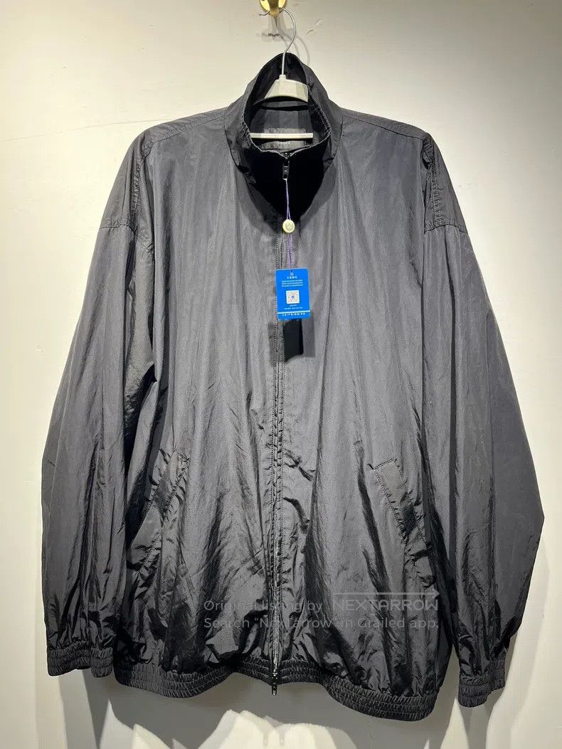 Balenciaga Balenciaga Letter Printed High Neck Zipper Long Sleeve Jac Size US XS / EU 42 / 0 - 1 Thumbnail