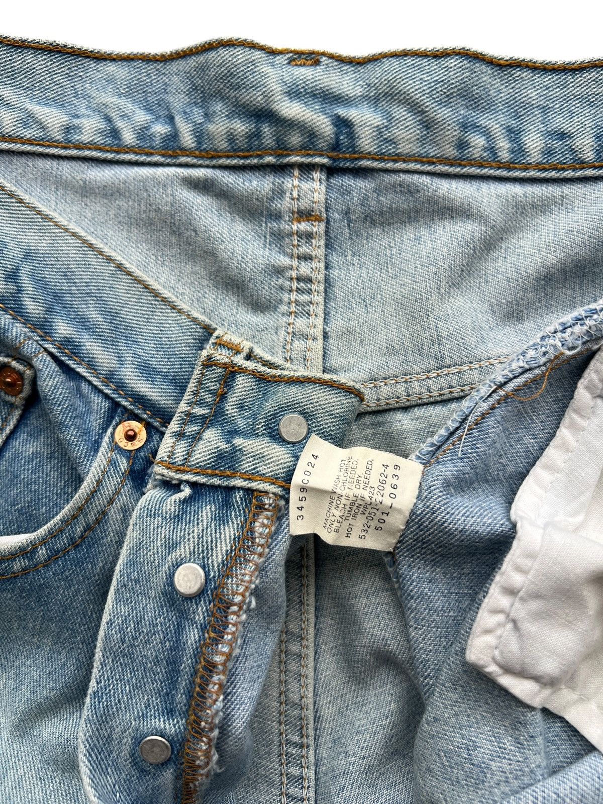 Levi's Vintage 90s Levis 501 USA Stonewash Denim Jeans 36x32 Size US 36 / EU 52 - 11 Thumbnail