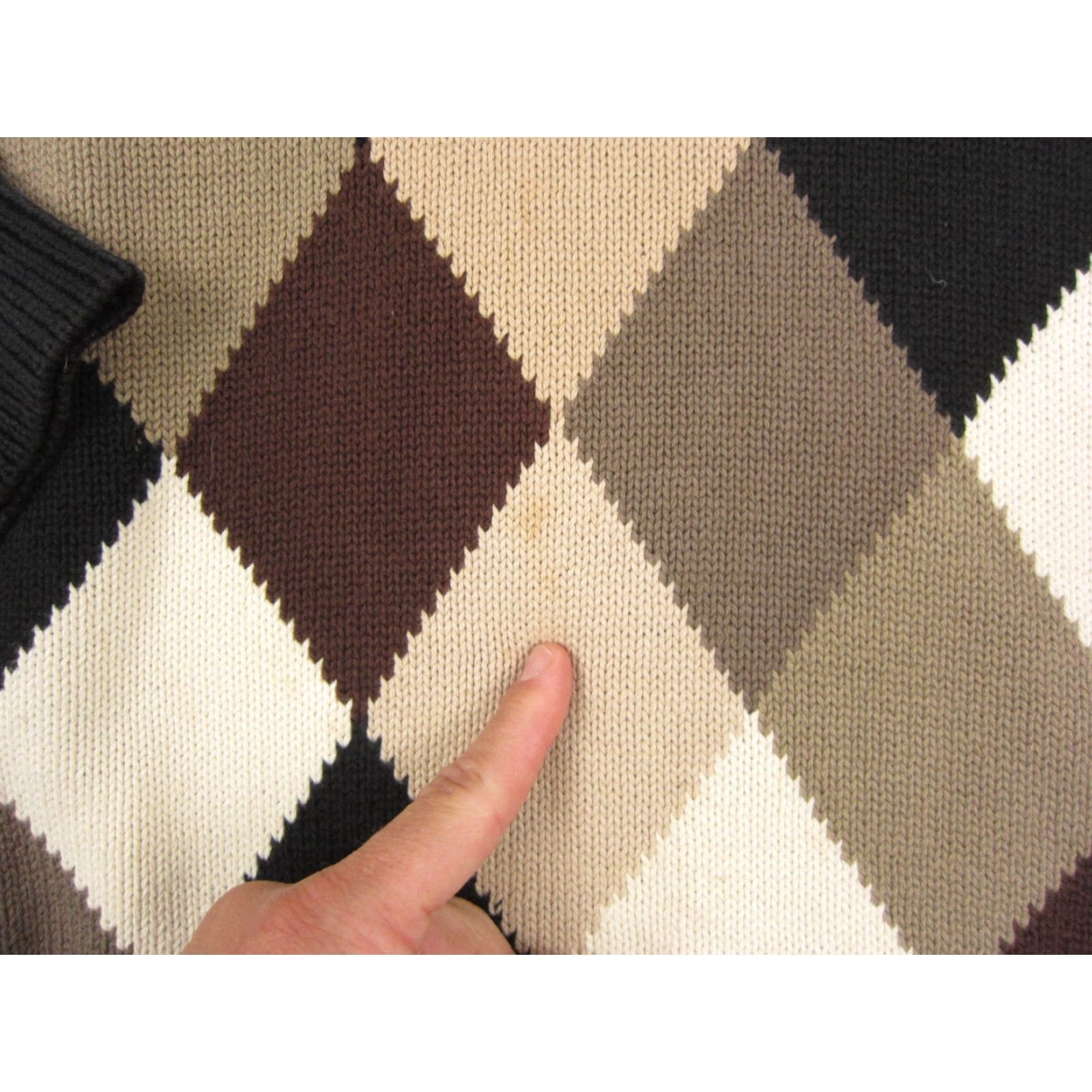 Cotton Traders VINTAGE Cotton Traders Sweater Mens L Brown Diamond Argyle Knit V-Neck 90s Size US L / EU 52-54 / 3 - 4 Thumbnail