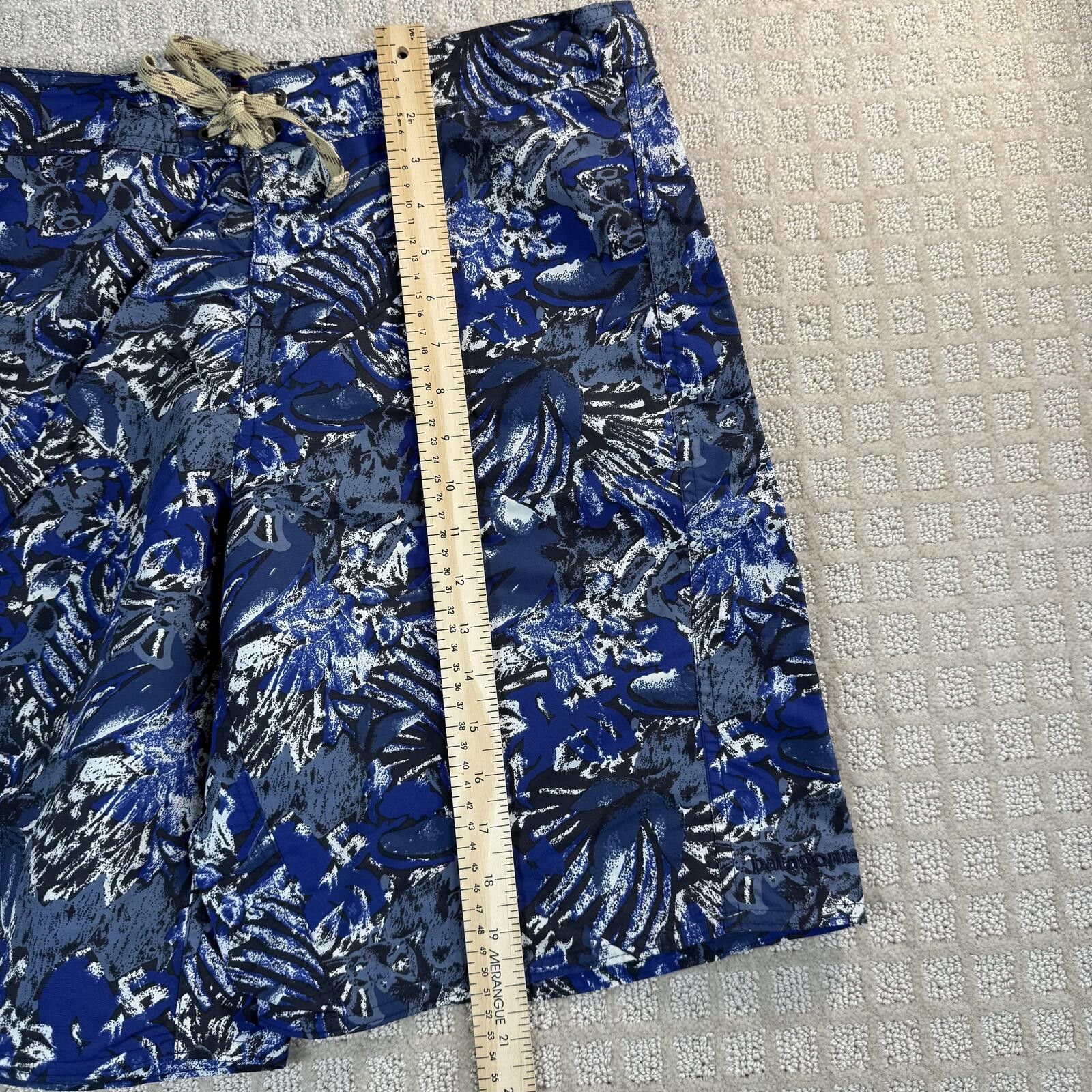 Patagonia Patagonia Floral Board Shorts Size 33 Blue Size US 34 / EU 50 - 5 Thumbnail