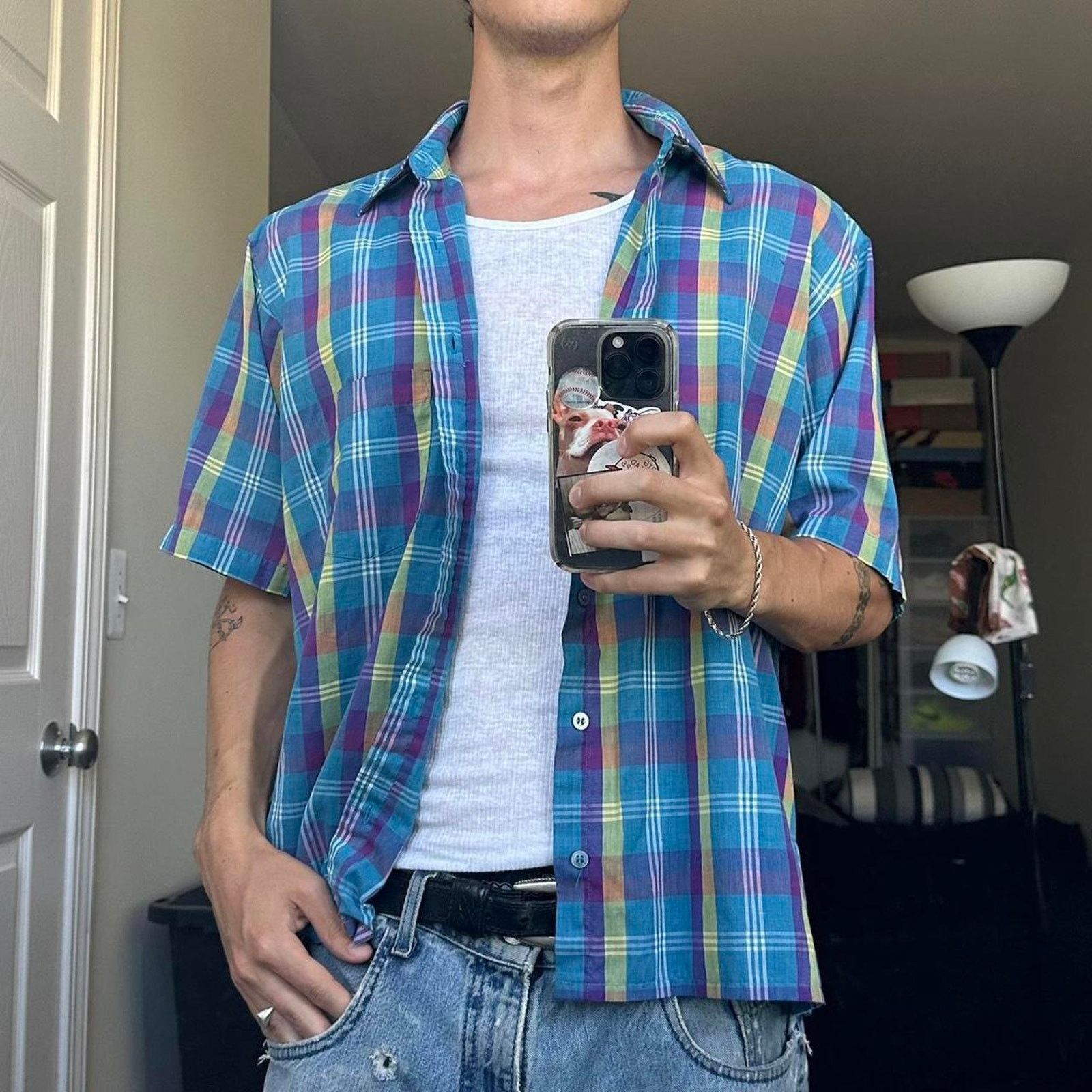 Vintage Beautiful Vintage 80s White Plaid ButtonUp ShortSleeve Shirt Size US L / EU 52-54 / 3 - 1 Thumbnail