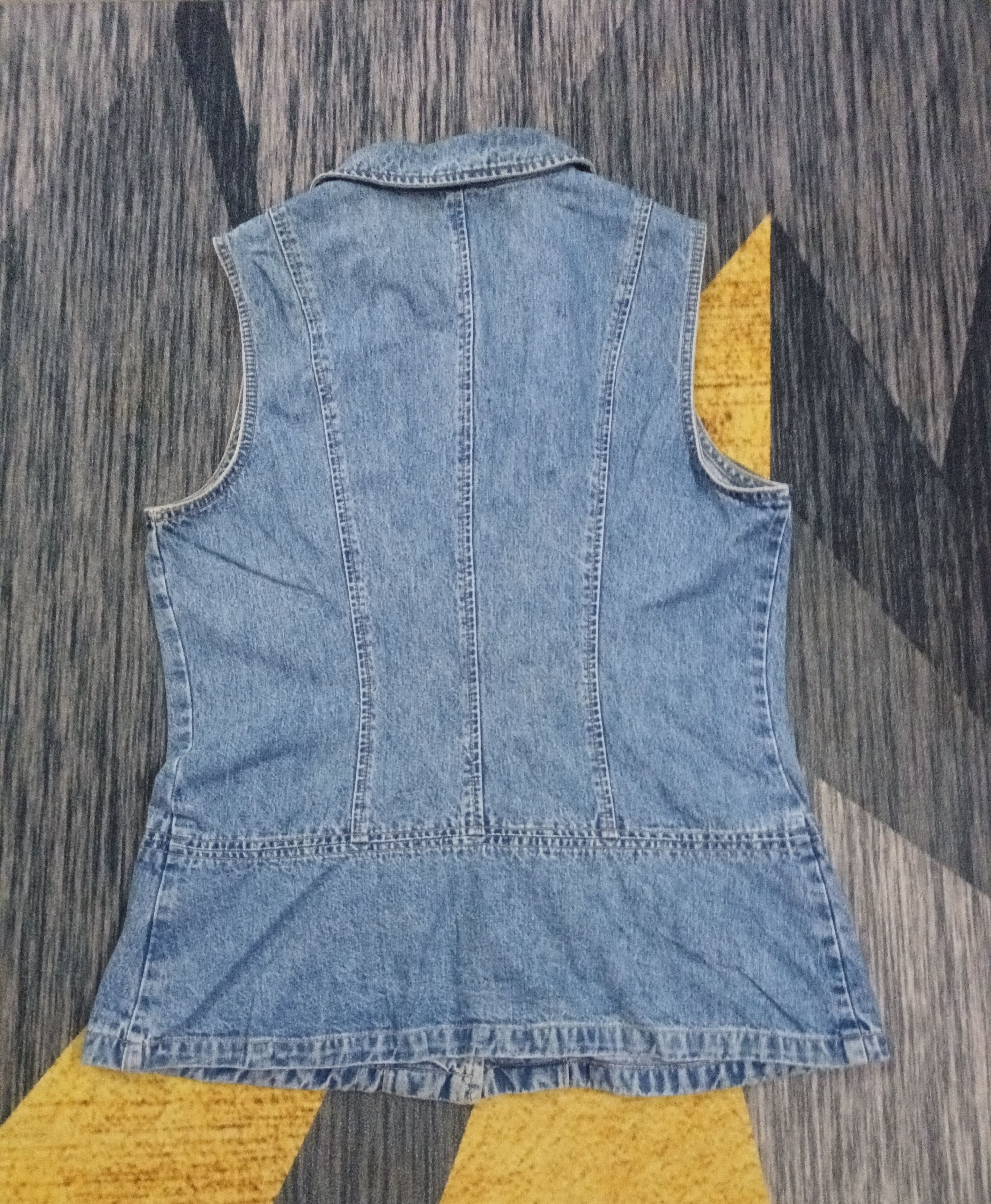 Guess 🔥 GUESS DENIM VEST🔥 Size S / US 4 / IT 40 - 2 Thumbnail