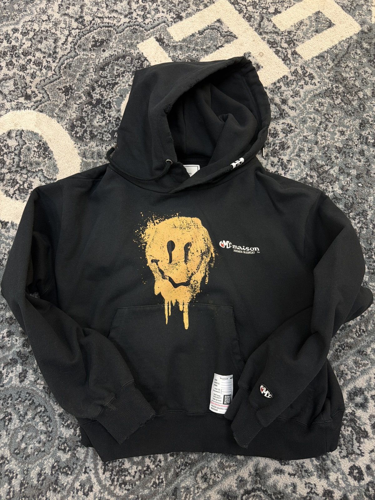 Maison MIHARA YASUHIRO Mmy Maison mihara Yasuhiro SmiLy Hooded Sweatshirt Black Size US S / EU 44-46 / 1 - 1 Thumbnail