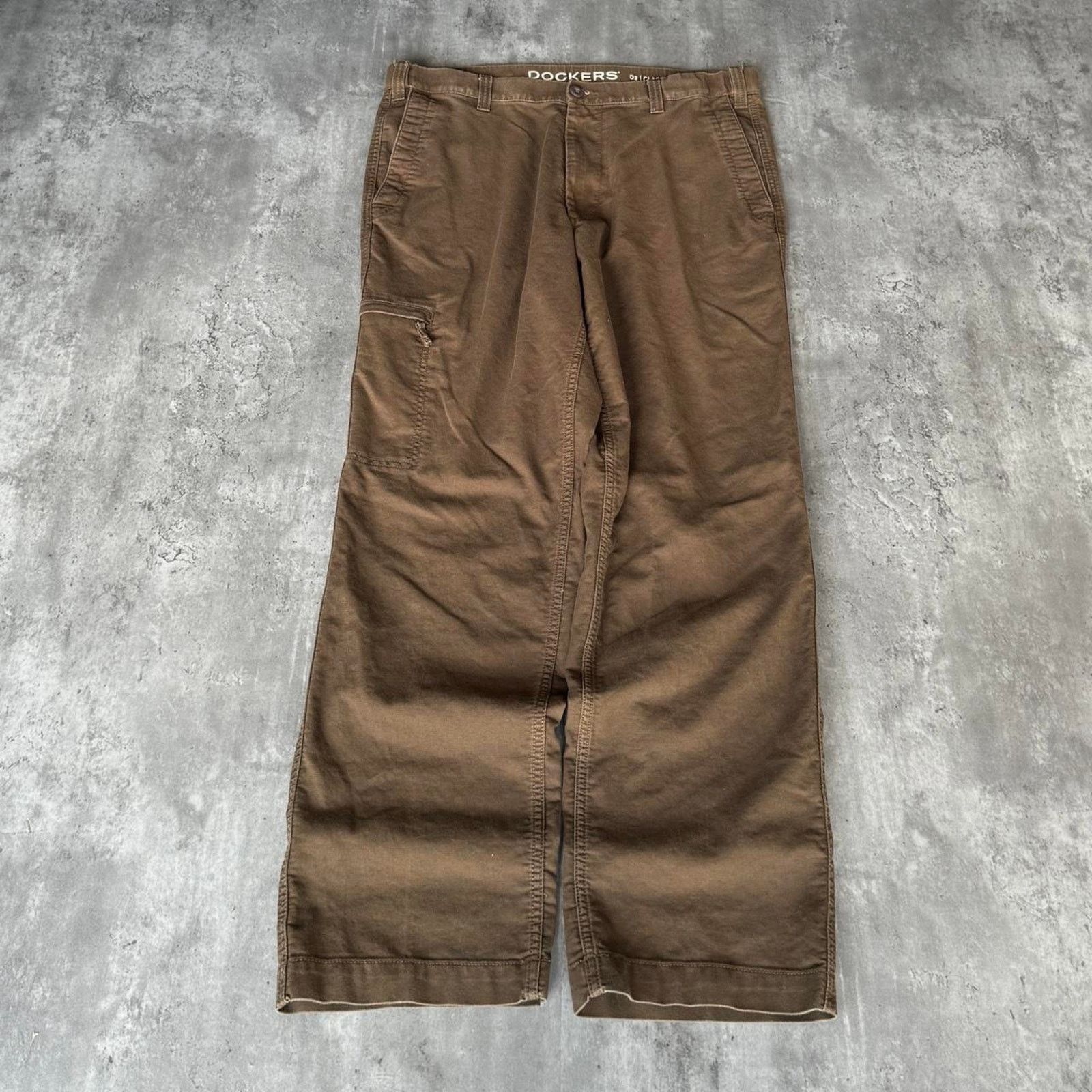 Carhartt × Dockers × Vintage Vintage Y2K Carhartt Style Chocolate Brown Cargo Tech Pants Size US 38 / EU 54 - 1 Thumbnail