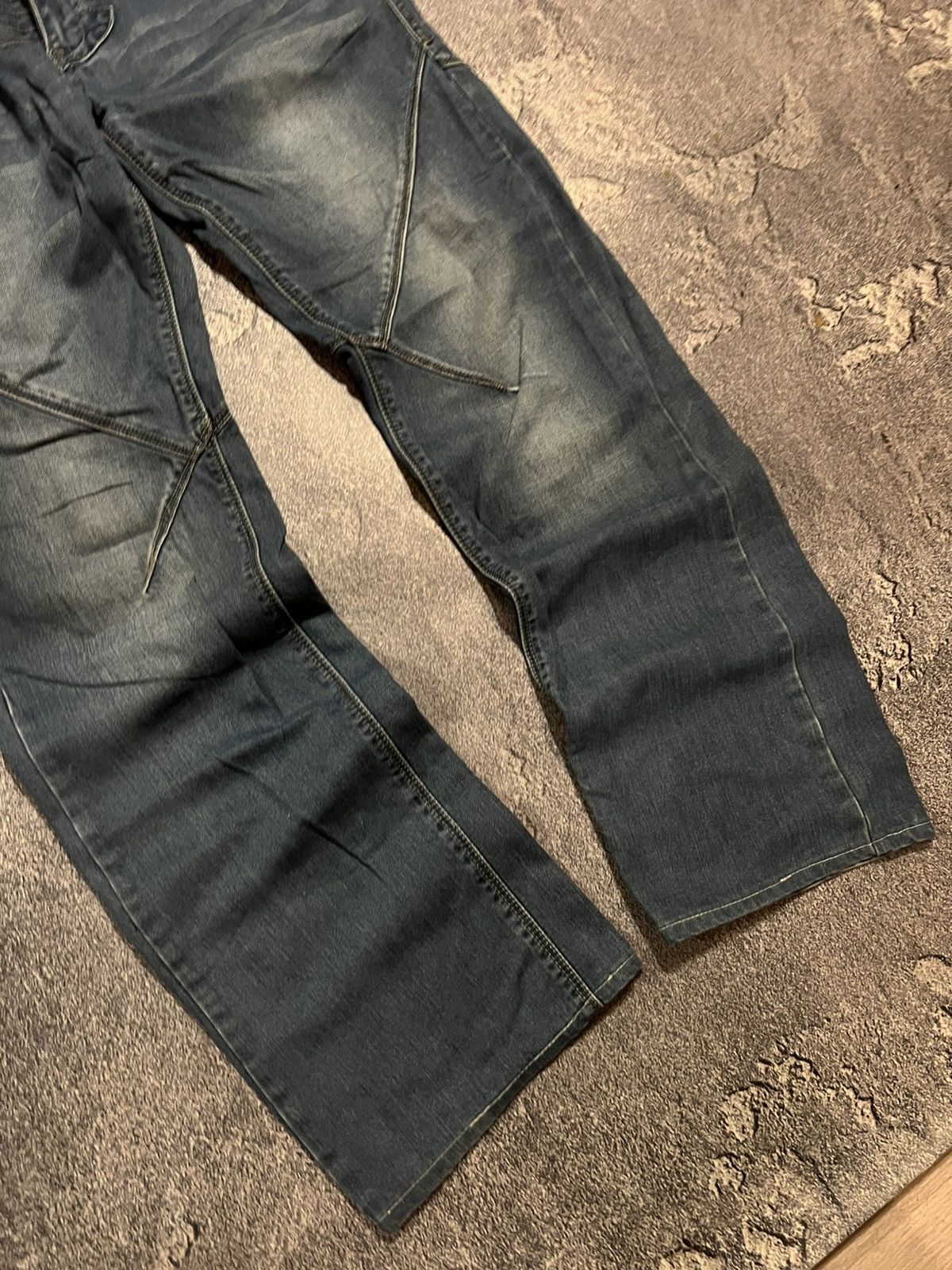 Japanese Brand Flared Destroyed Faded Jeans / Avan Garde Archive Style Size US 32 / EU 48 - 2 Thumbnail