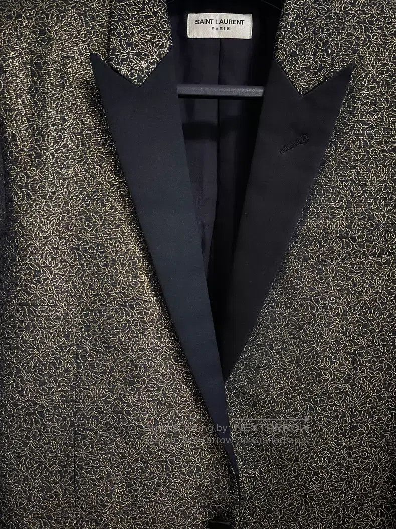 Saint Laurent Paris Saint Laurent Paris Gold Thread Brocade Sword Collar Suit Size US M / EU 48-50 / 2 - 3 Thumbnail