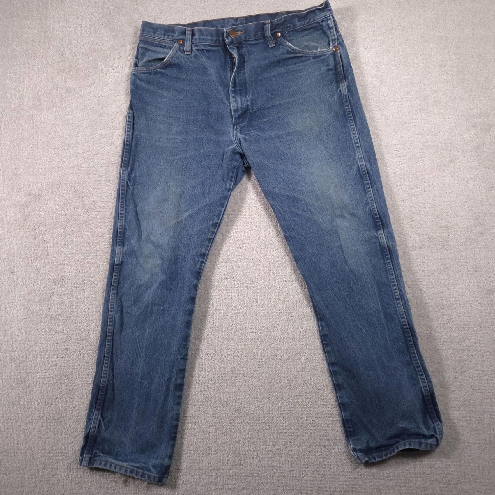 Wrangler Wrangler Jeans 38x31 13MWZ Cowboy Cut Denim Straight Mens 36x30 Blue Medium Wash Pockets Zip Fly Cowboy Western Workwear Size US 38 / EU 54 - 3 Thumbnail