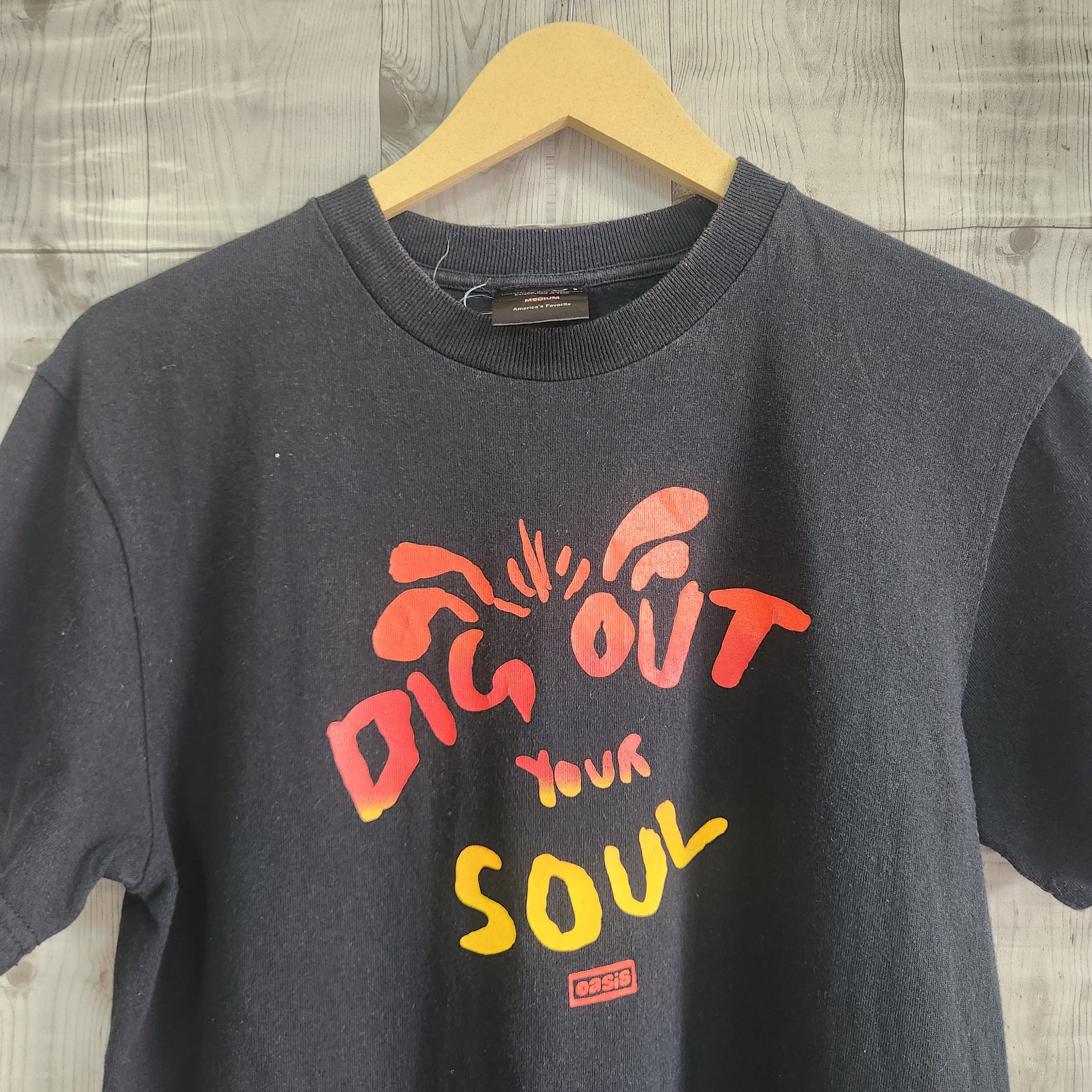 Band Tees Vintage OASIS Dig Out Your Soul TShirt Size US M / EU 48-50 / 2 - 3 Thumbnail