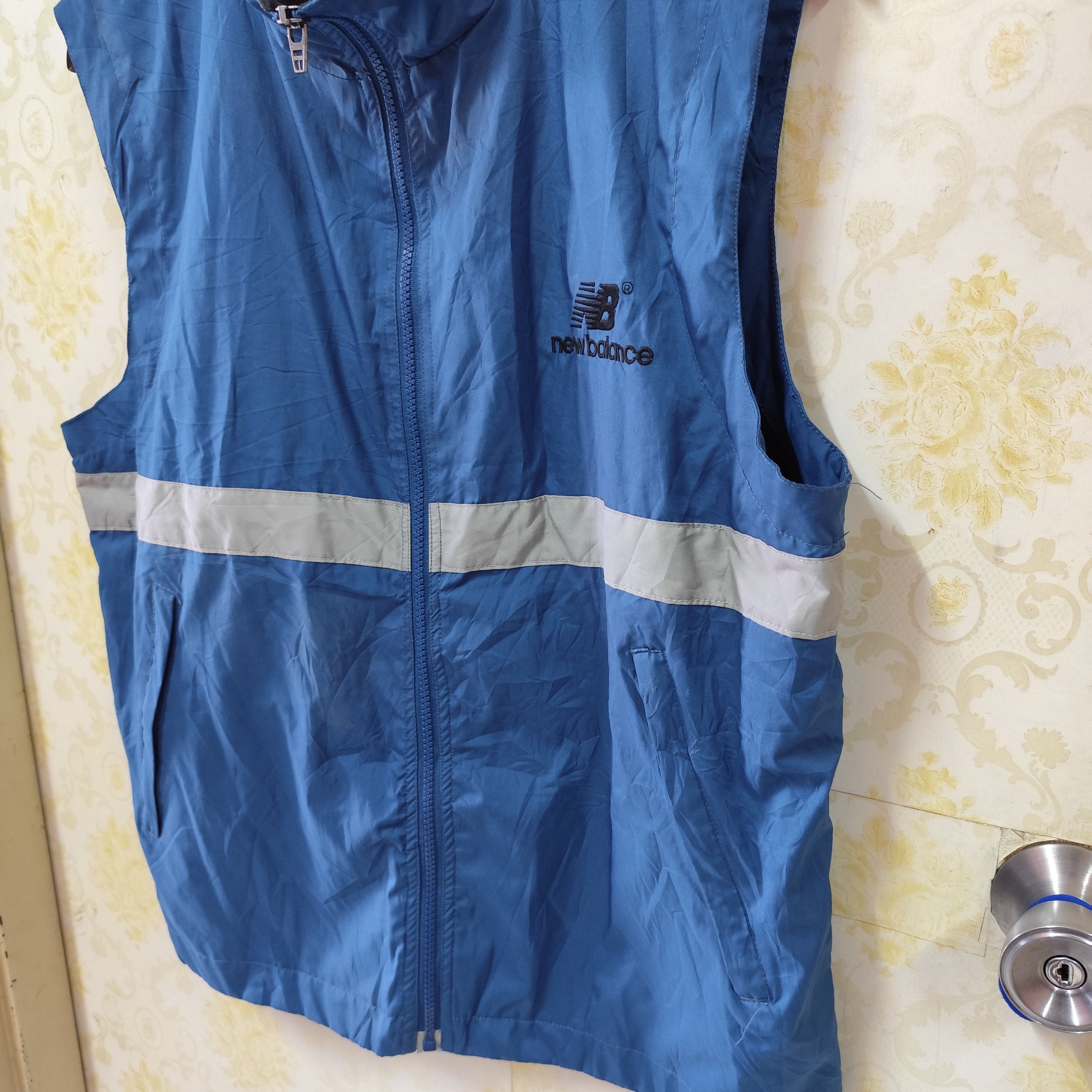 New Balance × Vintage VINTAGE NEW BALANCE VESTS Size US L / EU 52-54 / 3 - 3 Thumbnail