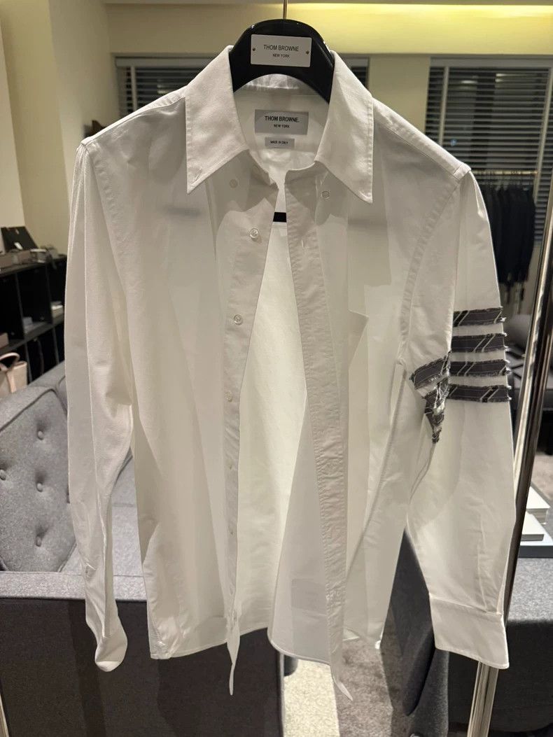 Thom Browne THOM BROWNE Rare 4-bar Shirt 2502-Nextarrow Size US S / EU 44-46 / 1 - 1 Thumbnail