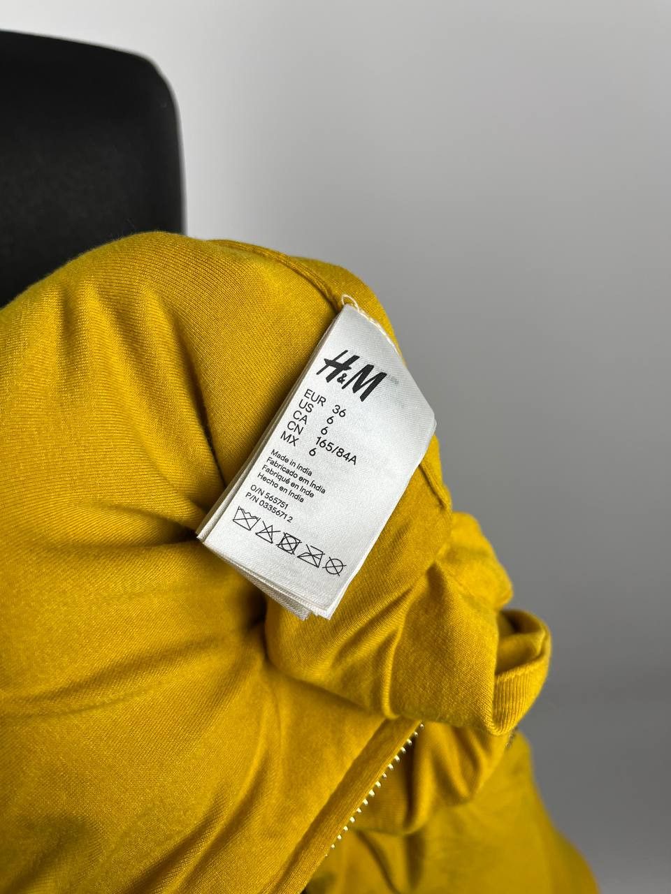 Balmain × H&M BALMAIN X H&M Limited Edition Top with Braided Mustard Size XS / US 0-2 / IT 36-38 - 10 Thumbnail