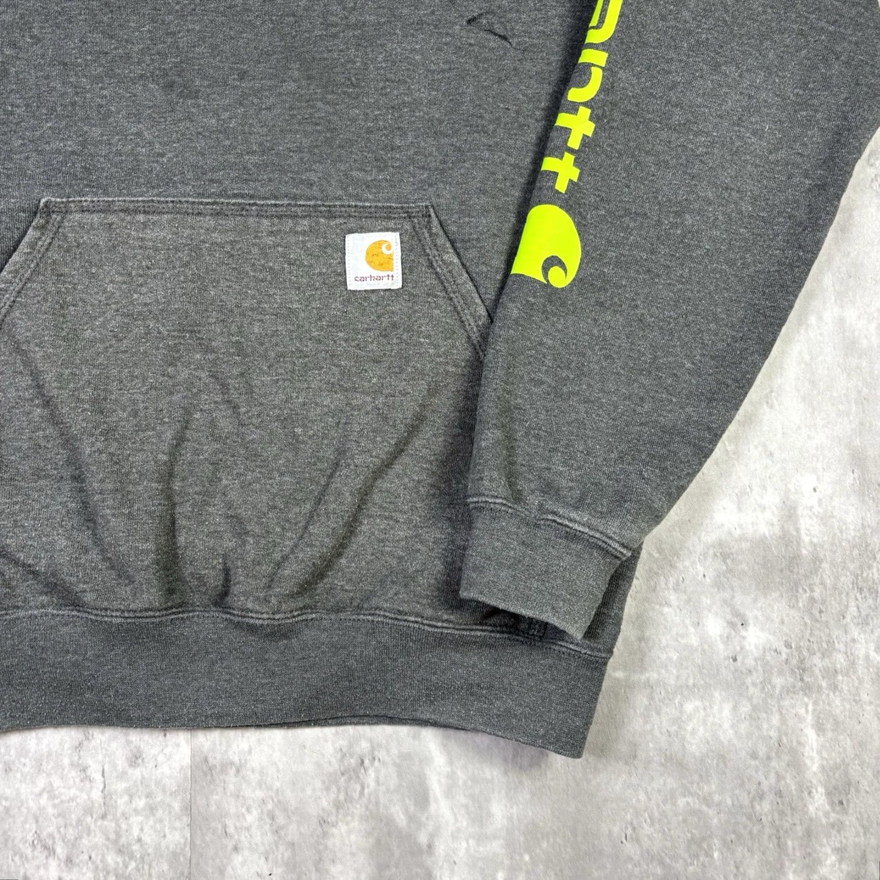Carhartt Carhartt Mens Hoodie Small Dark Gray Spellout Sleeve Loose Fit Pullover Workwear Size US S / EU 44-46 / 1 - 5 Thumbnail