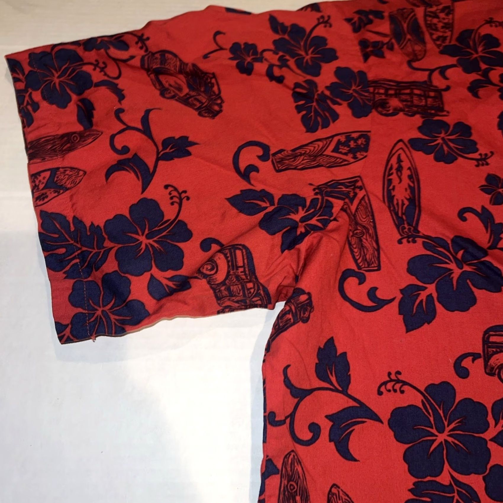 Hilo Hattie VINTAGE Hilo Hattie Hawaiian Aloha Shirt Short Sleeve Red Woodies Surfboards Pattern Medium Men's Size US XXL / EU 58 / 5 - 3 Thumbnail