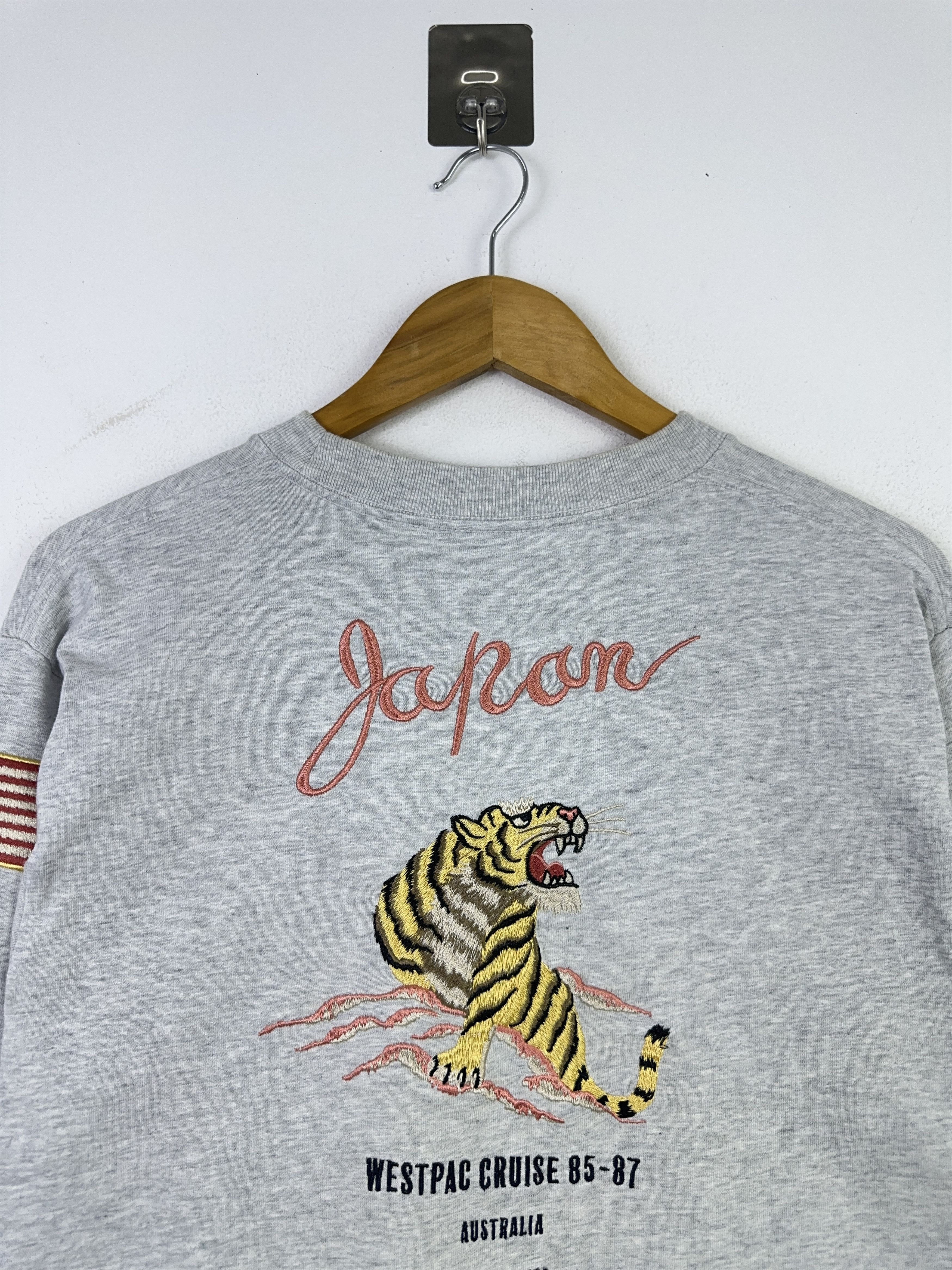 Avirex Vintage Avirex USS Midway Japan Cruise T-Shirt BP008 Size US M / EU 48-50 / 2 - 4 Thumbnail