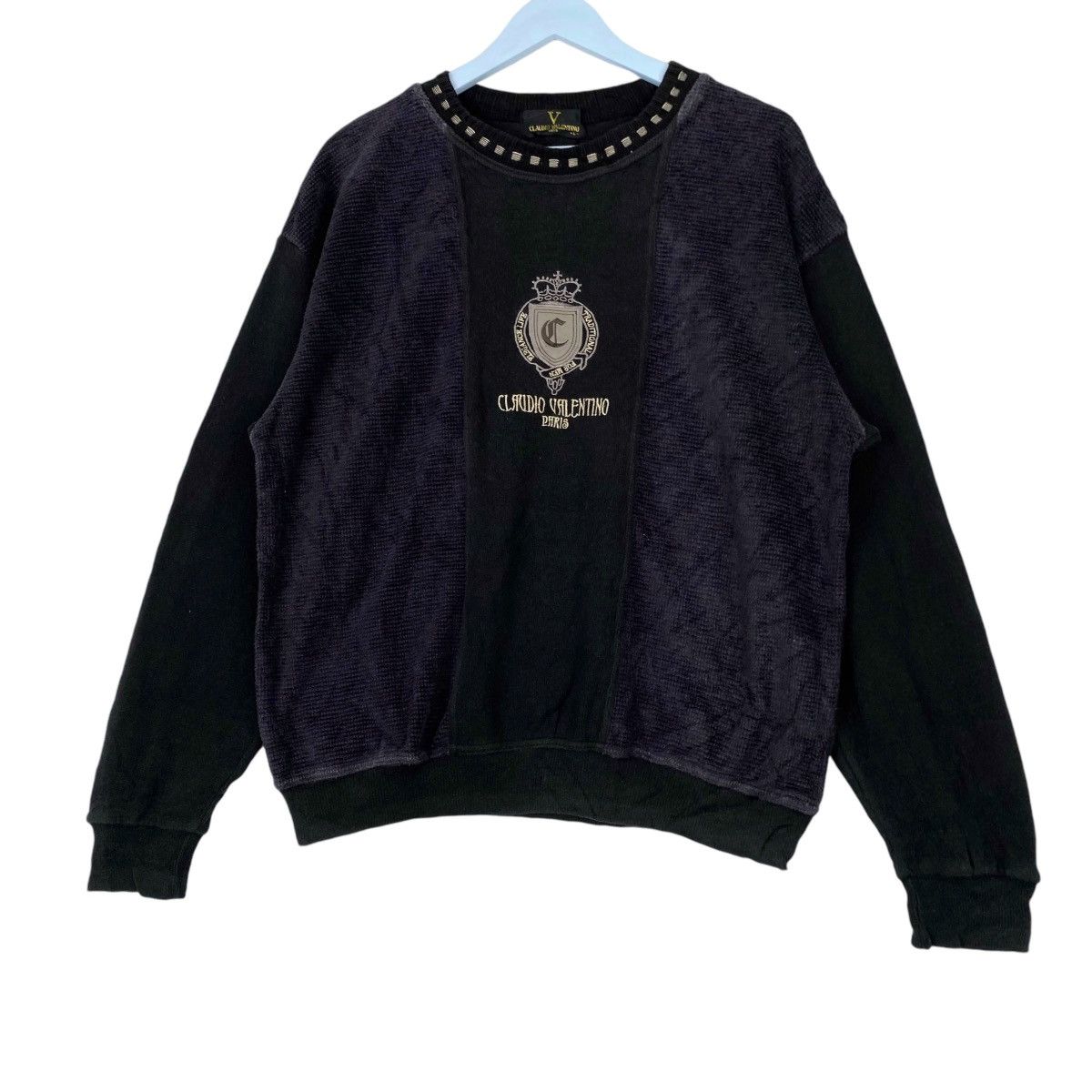 Valentino × Vintage Vintage 90s Claudio Valentino Paris Embroidered Crewneck Size US L / EU 52-54 / 3 - 2 Thumbnail