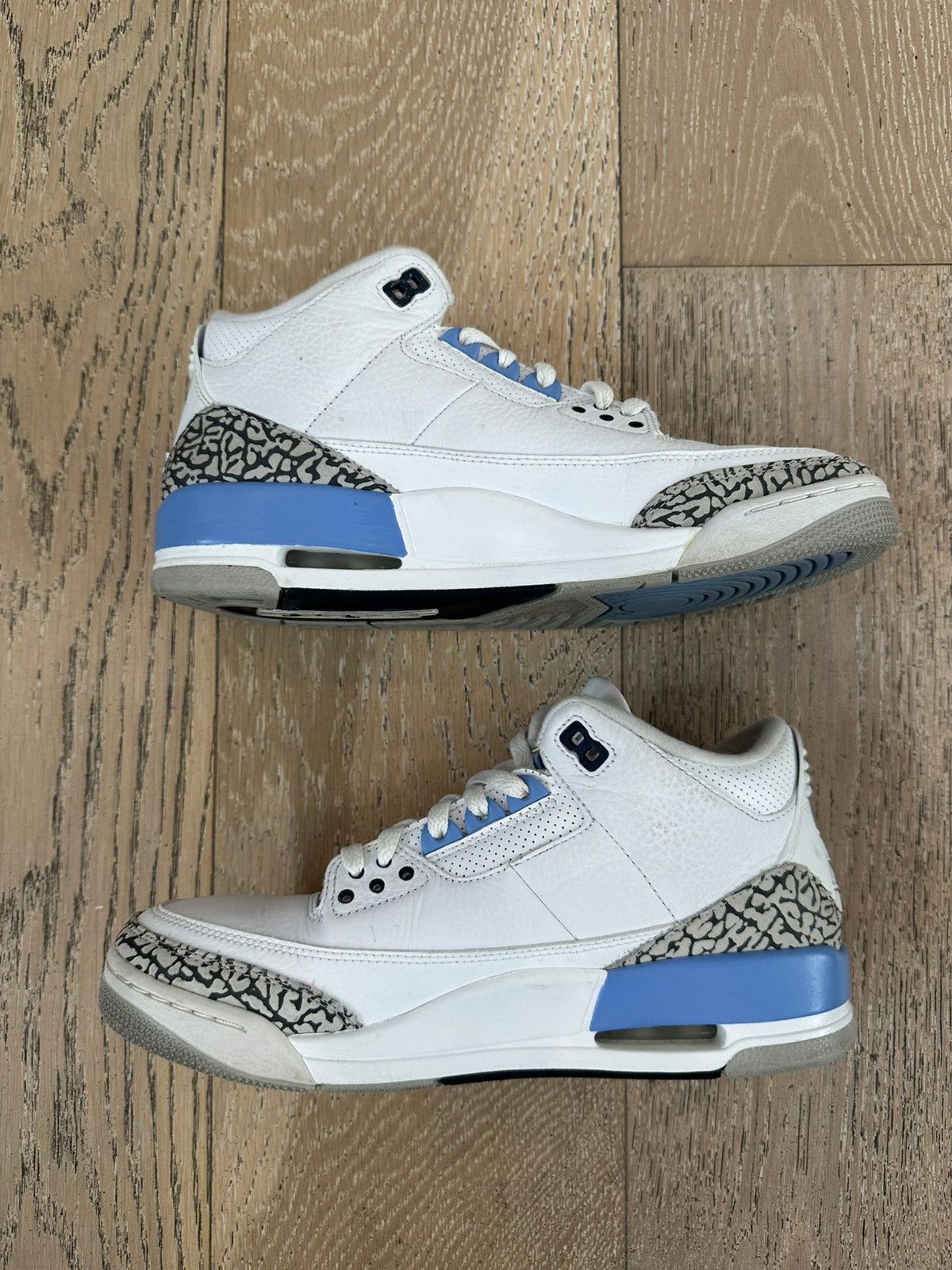 Jordan Brand Jordan 3 Retro UNC 2020 Size US 9 / EU 42 - 5 Thumbnail