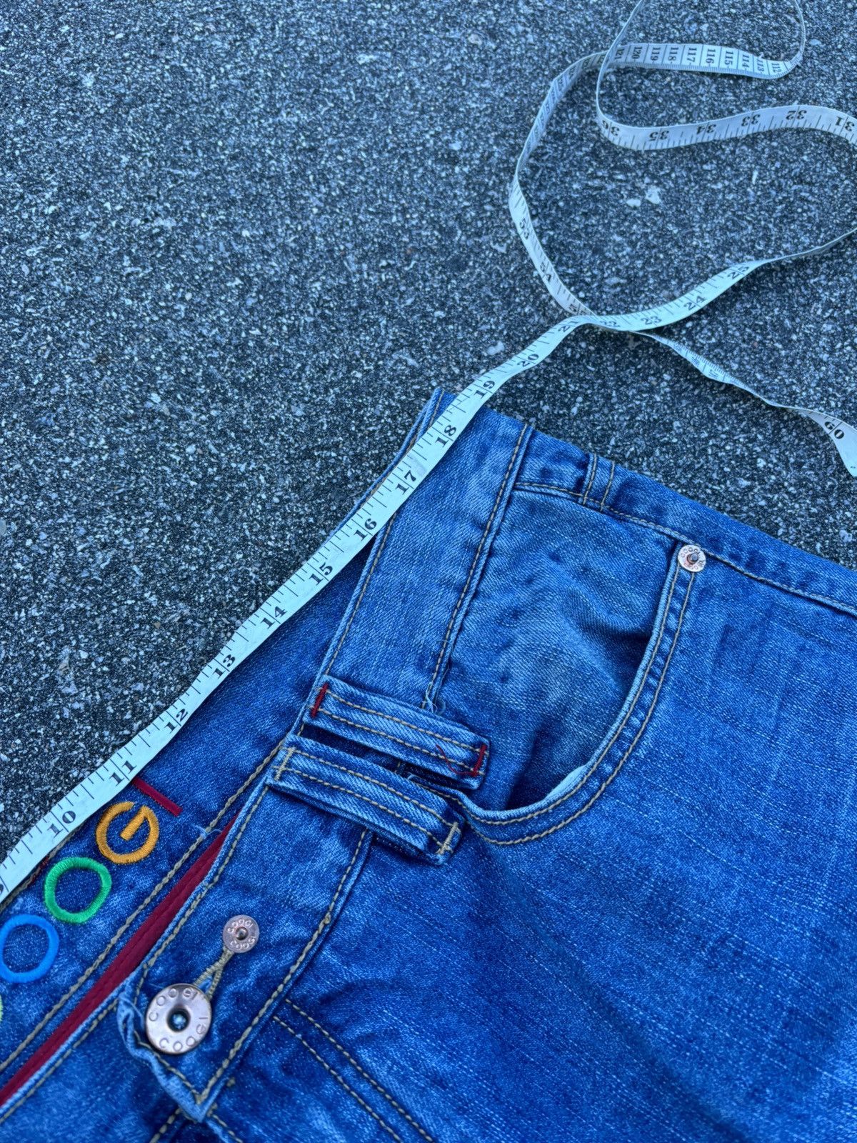 Coogi × Vintage Y2K baggy Coogi jeans 38x32 embroidered wide-leg blue denim Size US 38 / EU 54 - 6 Thumbnail