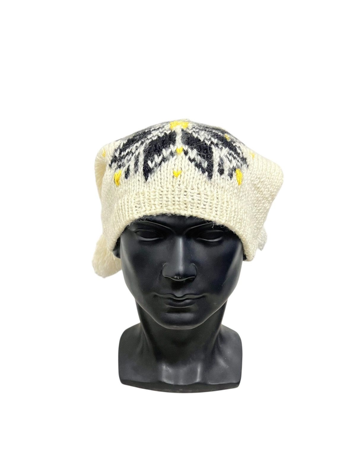 Vintage Handmade knit bobble Beanie Hat