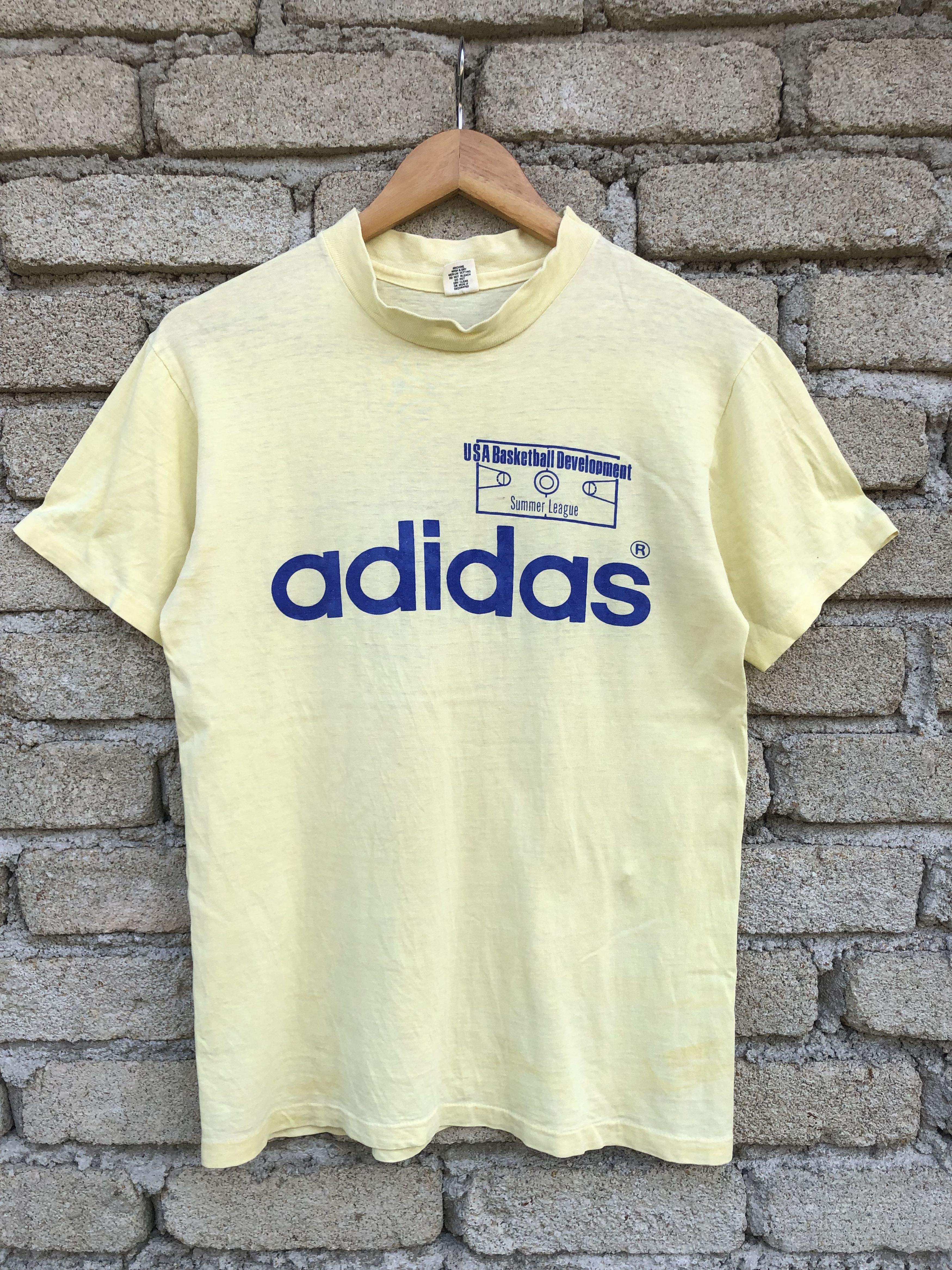Vintage Vintage 80s Hanes Adidas USA Basketball Development Tee Size US S / EU 44-46 / 1 - 1 Thumbnail