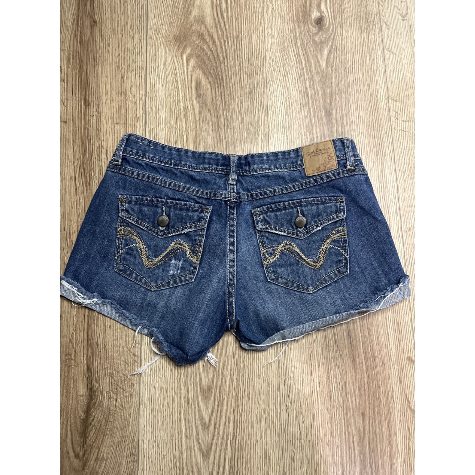 Camel Red Camel Jean Shorts, Juniors Size 7, Dark Wash, Destressed, Denim, Blue, Casual, Womens Size 28" / US 6 / IT 42 - 2 Thumbnail