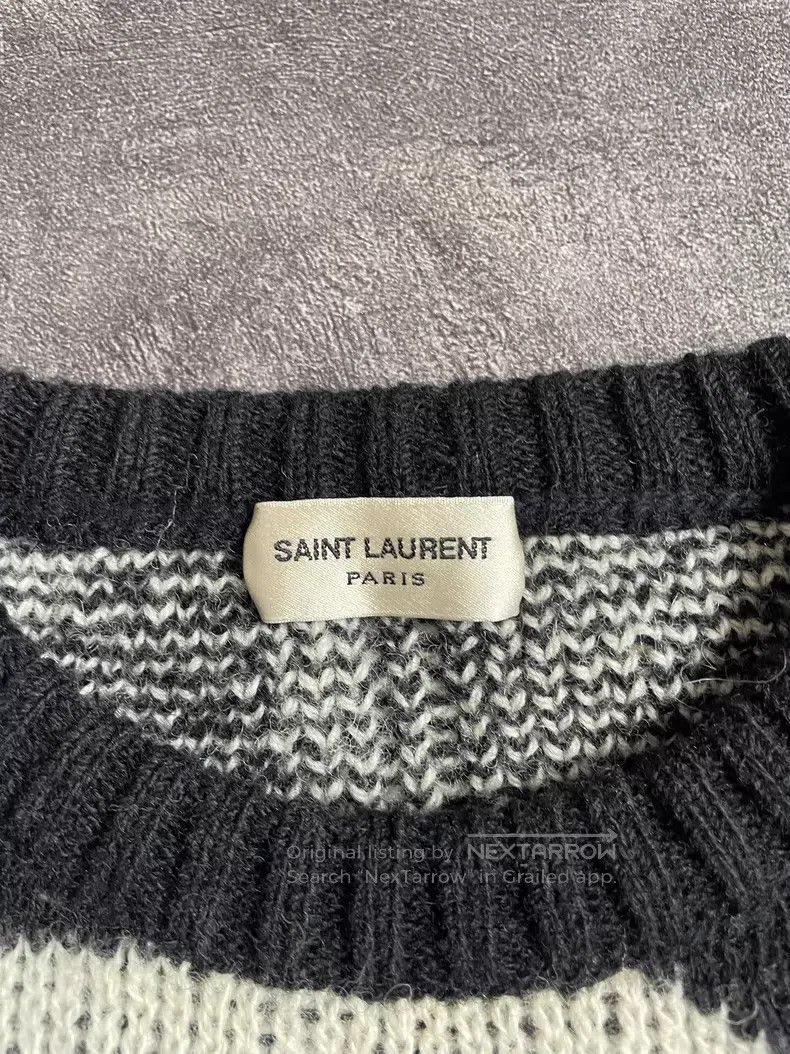 Saint Laurent Paris Saint Laurent Paris Triangle Geometric Pattern Round Neck Size US S / EU 44-46 / 1 - 4 Thumbnail