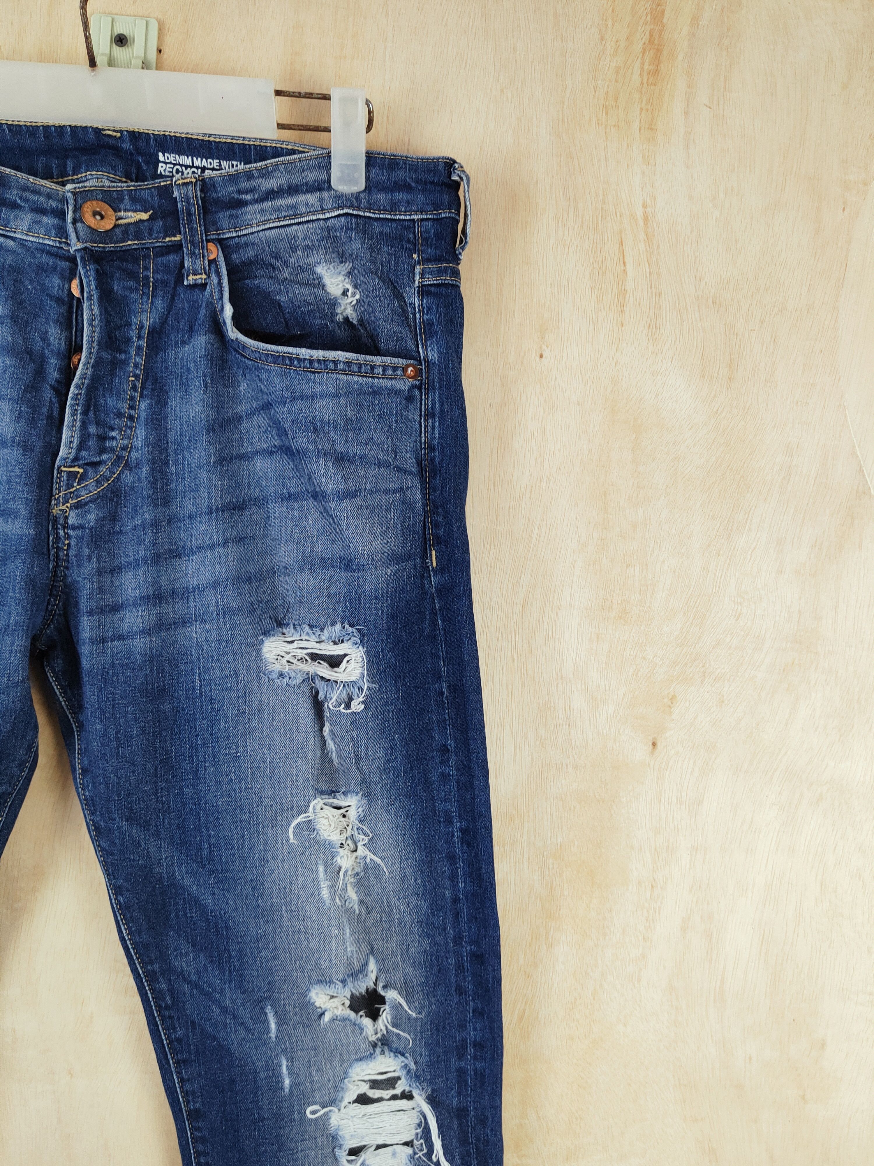 Vintage H&M Dark Blue Distressed Ripped Skinny Jeans #S2658 Size US 34 / EU 50 - 5 Thumbnail