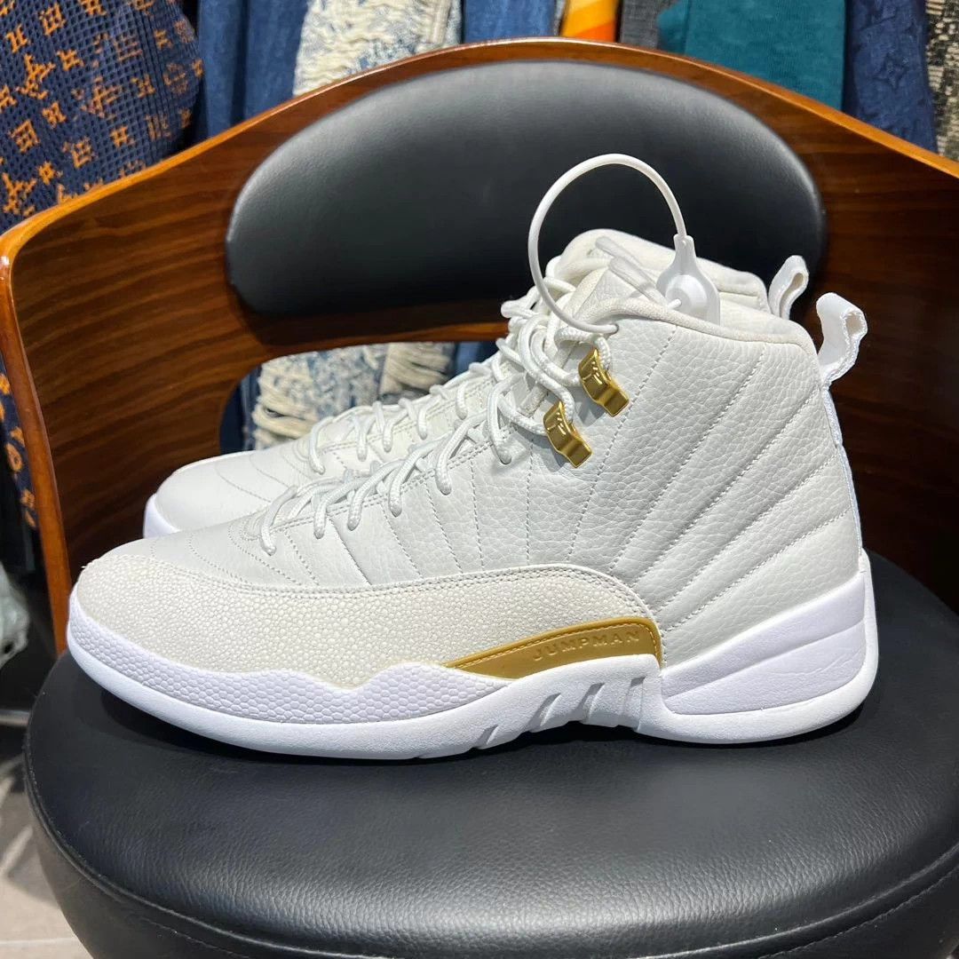 Nike AJ12 OVO Platinum White 44 EU Mint Worn 2x Size US 11 / EU 44 - 4 Thumbnail