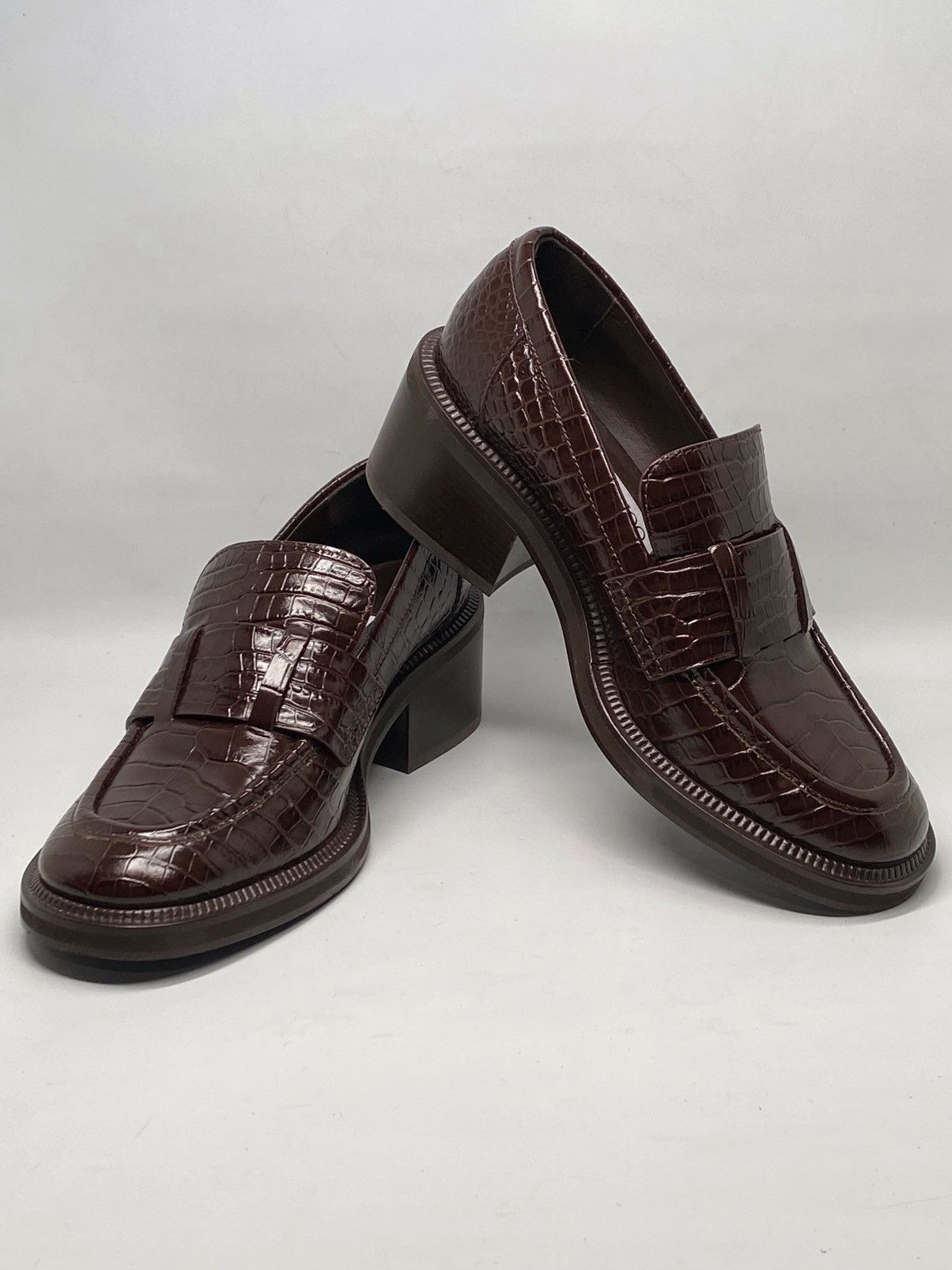 Jimmy Choo Jimmy Choo Tylor 60MM Embossed Leather Loafers size 37.5 Size US 7.5 / IT 37.5 - 5 Thumbnail