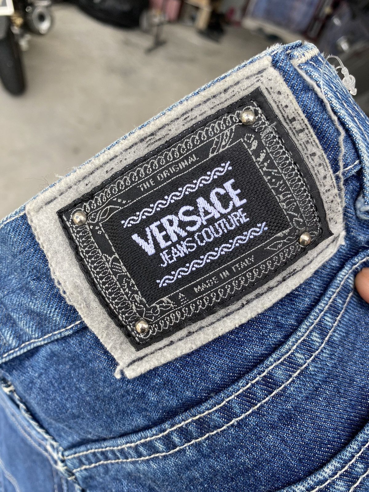 Vintage Vintage 90s Versace Couture Denim Jeans Pants Size 27" / US 4 / IT 40 - 15 Thumbnail