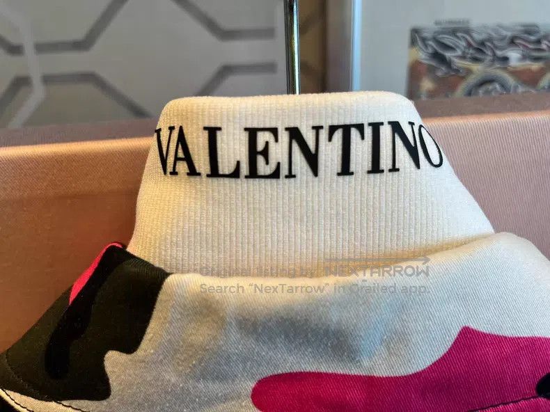 Valentino Valentino Classic pink camouflage full print shirt jacket Size US S / EU 44-46 / 1 - 4 Thumbnail