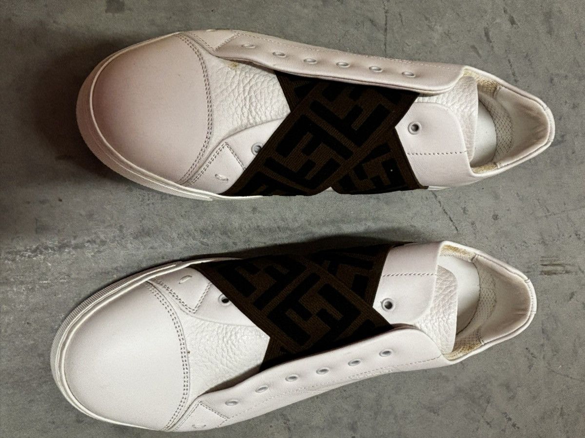 Fendi Low fendi white sneakers Size US 7 / EU 40 - 1 Thumbnail