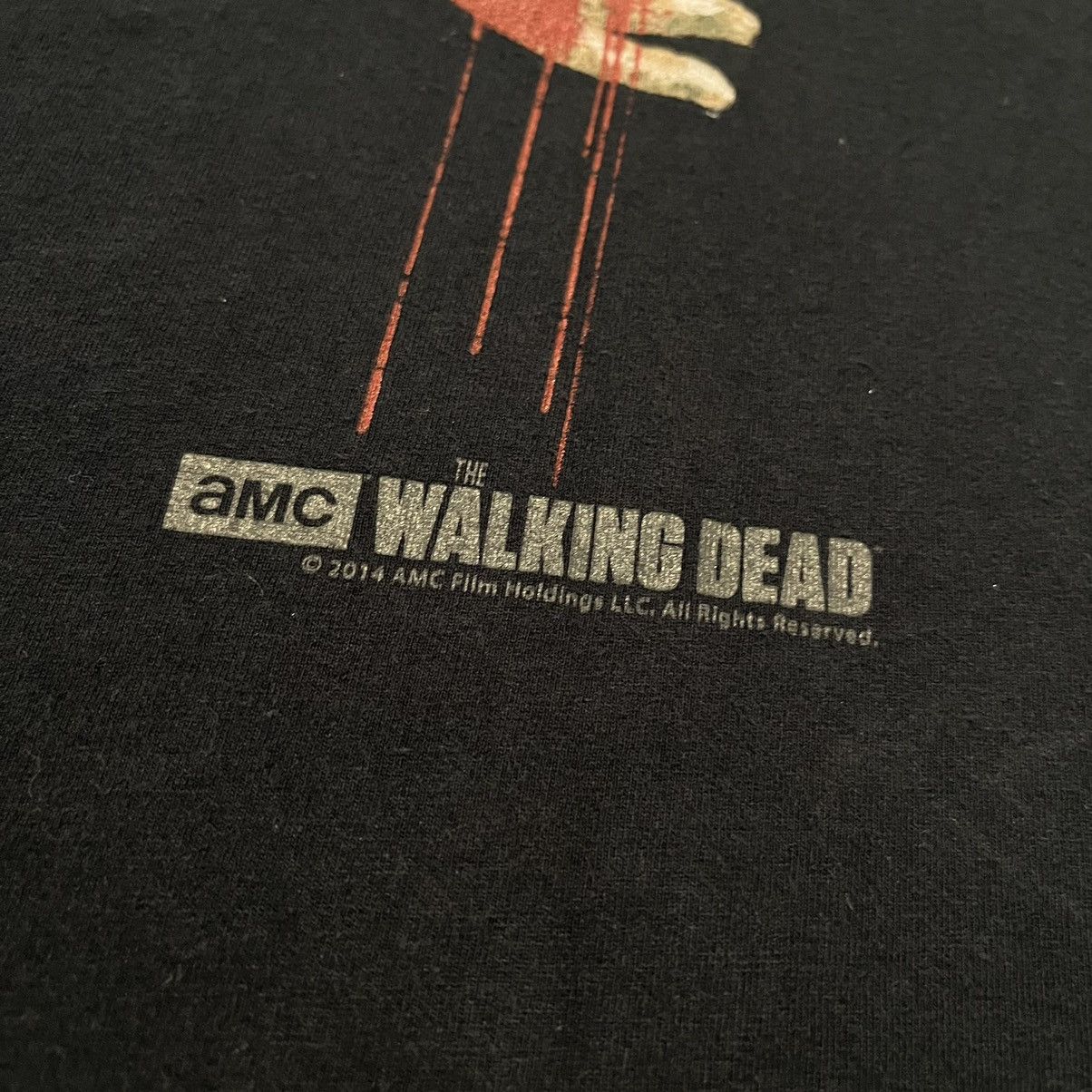 Vintage Vintage 2000s The Walking Dead Reaching Walkers Graphic Tee Size US XL / EU 56 / 4 - 5 Thumbnail
