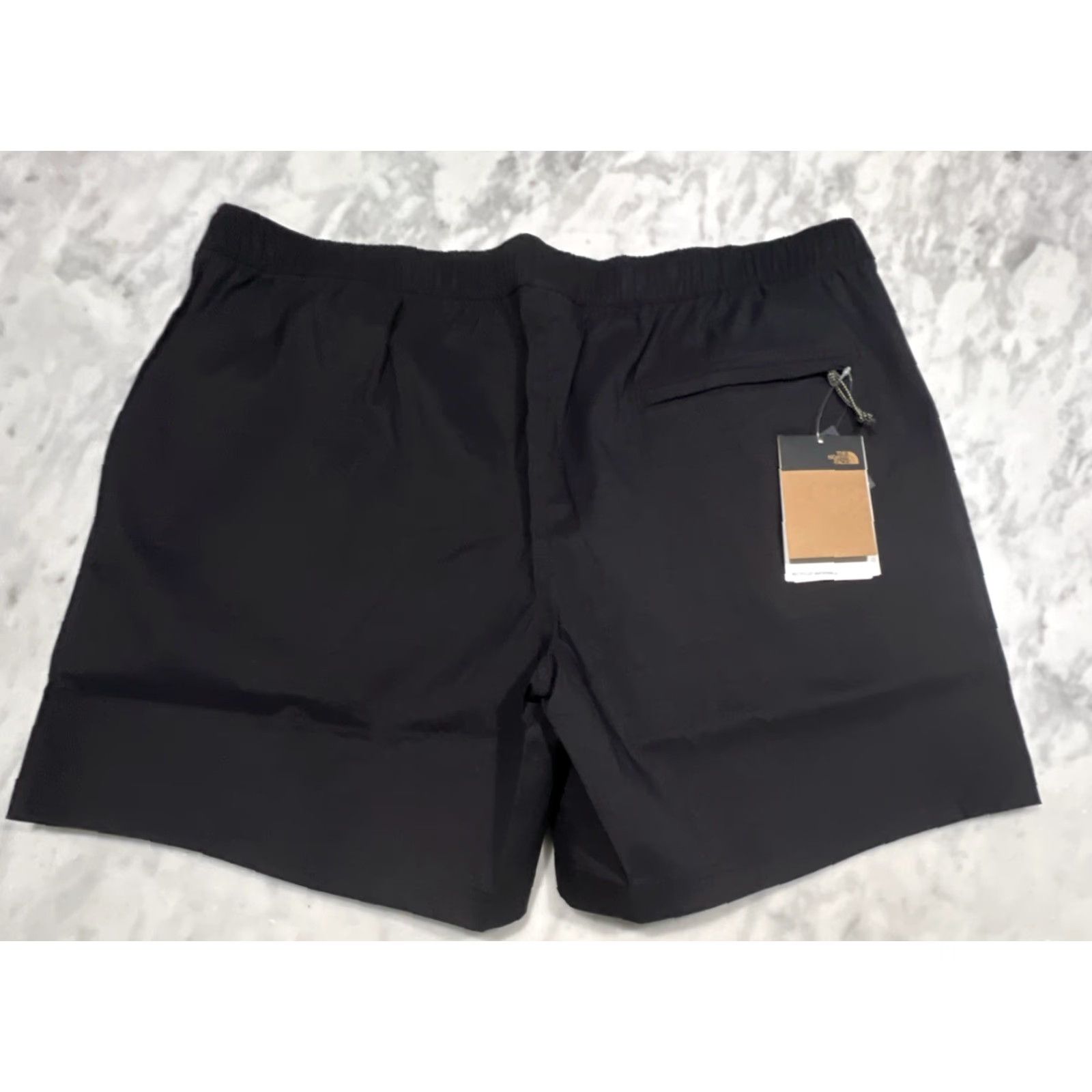 The North Face The North Face Shorts Men 2XL Relax Fit Pull On Black Inseam 7 NWT Size US 39 - 4 Thumbnail