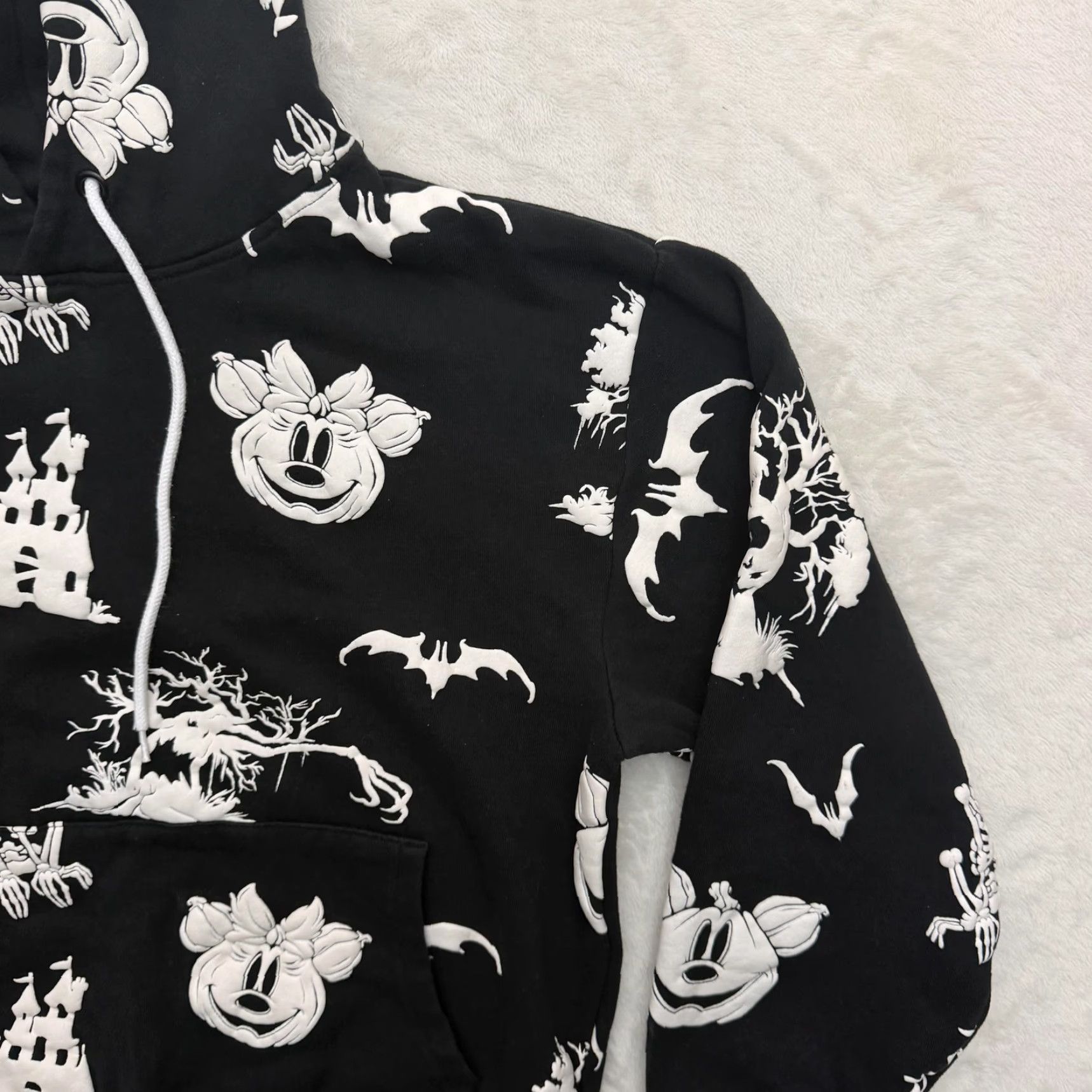 Disney Disney Mickey Minnie Hoodie Shirt Mens S Black Halloween Glow In The Dark Size US S / EU 44-46 / 1 - 4 Thumbnail