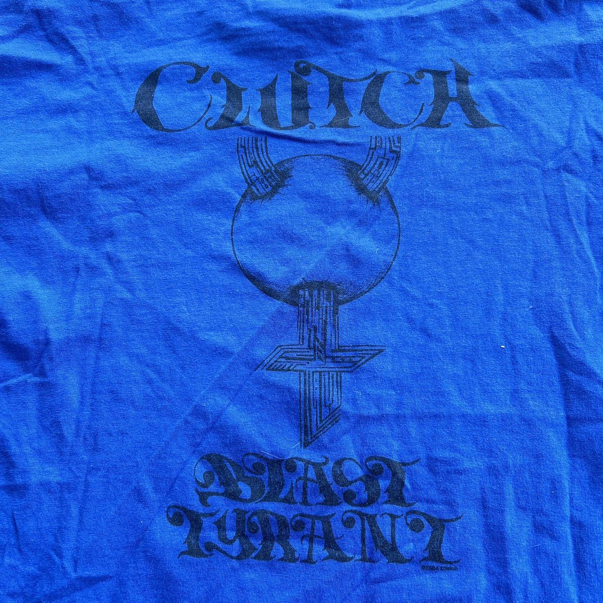 Band Tees Vintage Clutch Band T Shirt Blast Tyrant Album 2004 Size US M / EU 48-50 / 2 - 7 Thumbnail