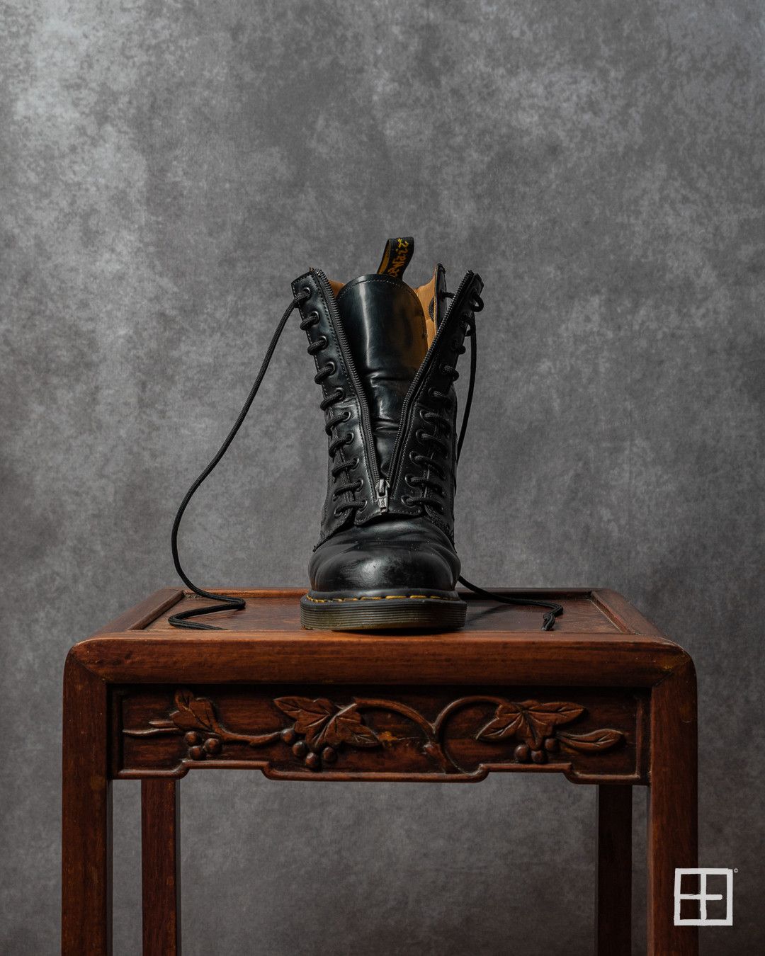 Dr. Martens × Yohji Yamamoto Yohji Yamamoto x Dr. Martens FW18 Firefighter Boots 9US 42 Size US 9 / EU 42 - 6 Thumbnail