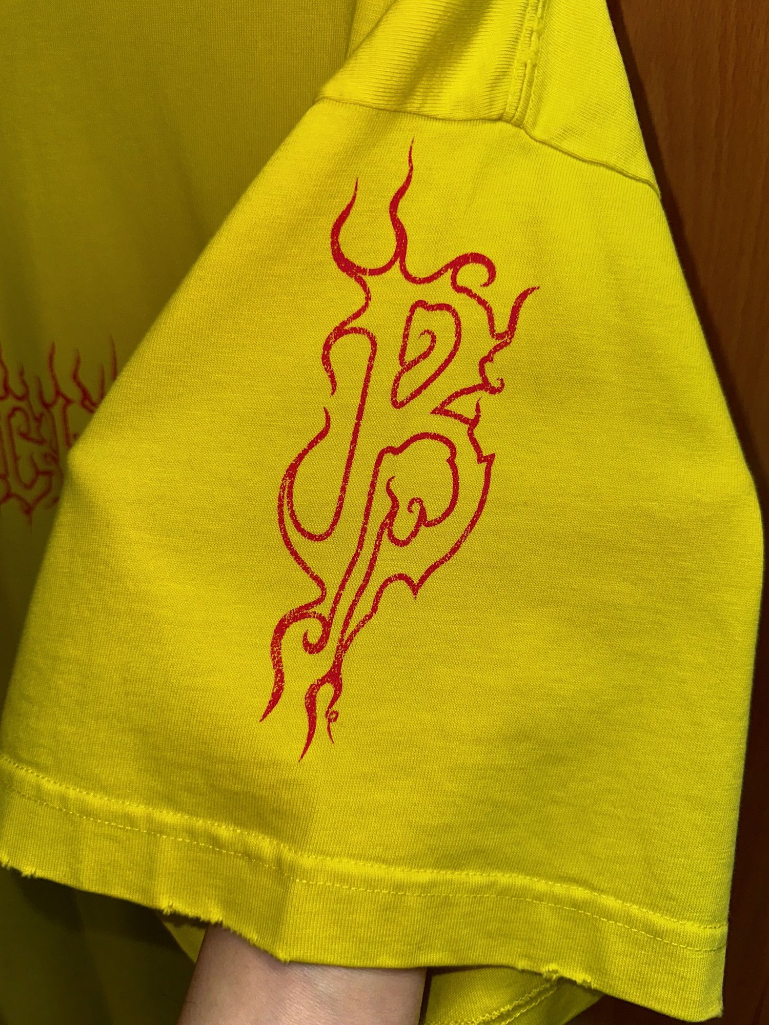 Balenciaga Balenciaga 24SS Darkwave T-shirt Oversized in Yellow Size US L / EU 52-54 / 3 - 5 Thumbnail