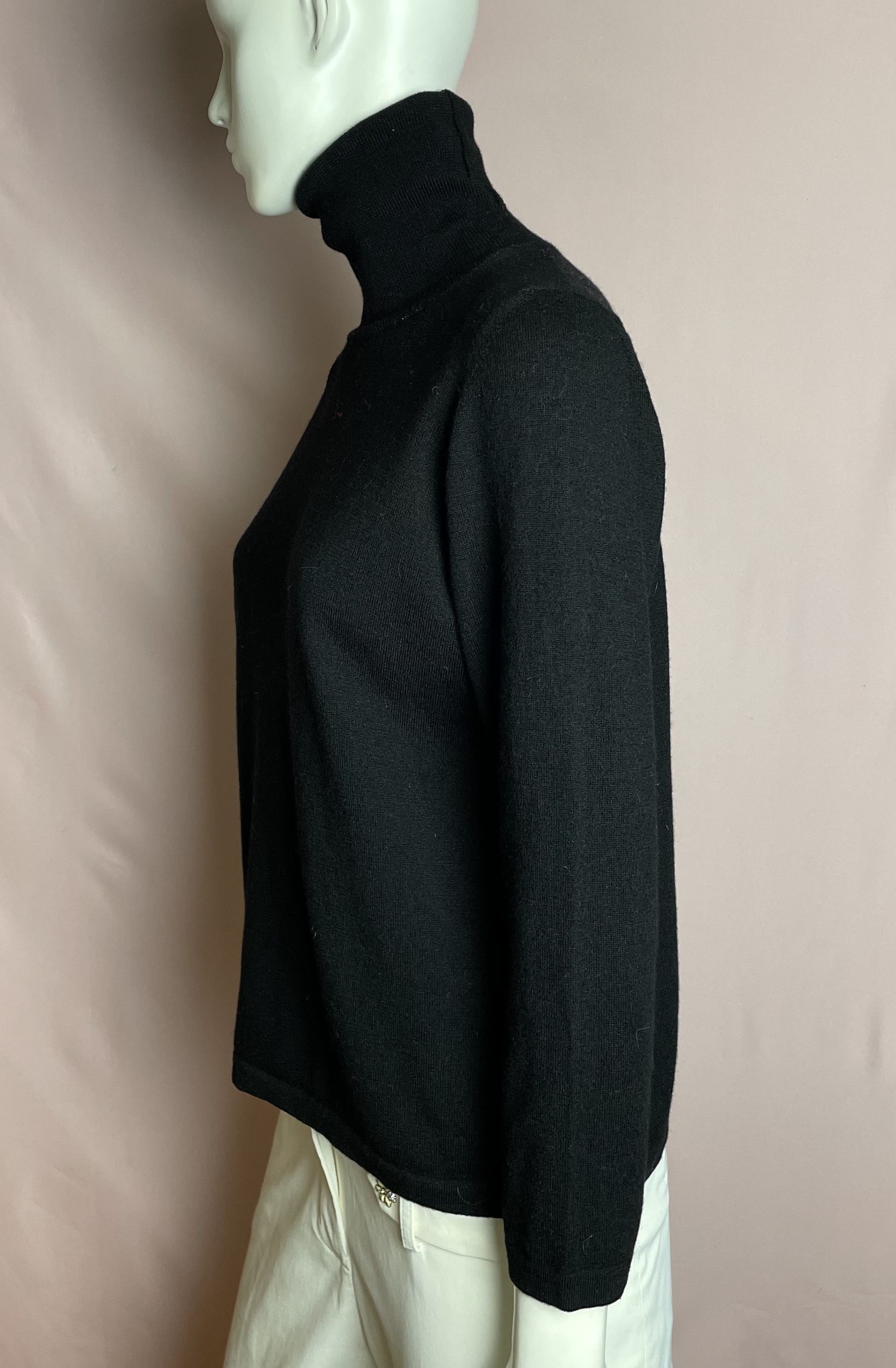 Fabiana Filippi Fabiana Filippi Merino Wool Black High neck Sweater Size XL / US 12-14 / IT 48-50 - 2 Thumbnail