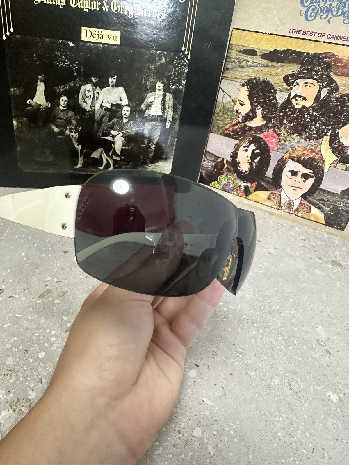 Prada Prada SPS 07F 4AO-1A1 125 vintage Luxury sunglasses Size ONE SIZE - 12 Thumbnail