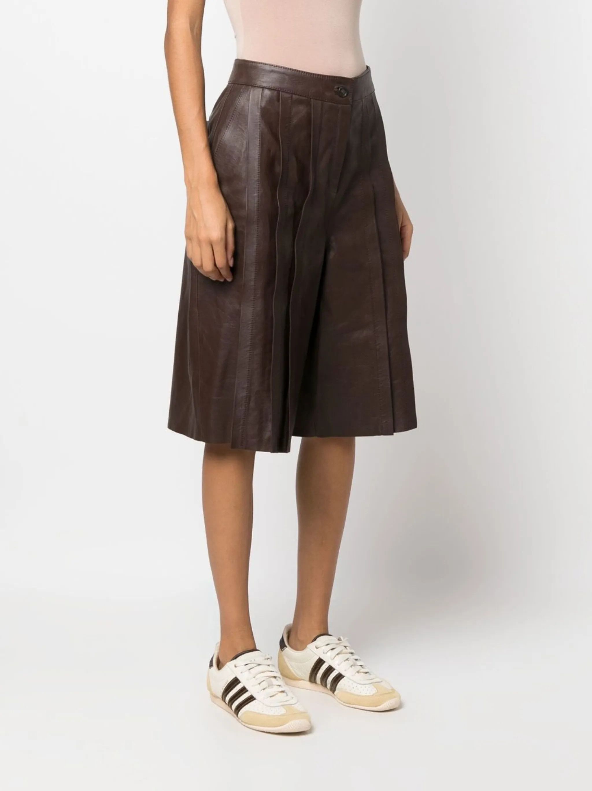Golden Goose o1y0725 Leather Short in Dark Brown Size 26" / US 2 / IT 38 - 3 Thumbnail