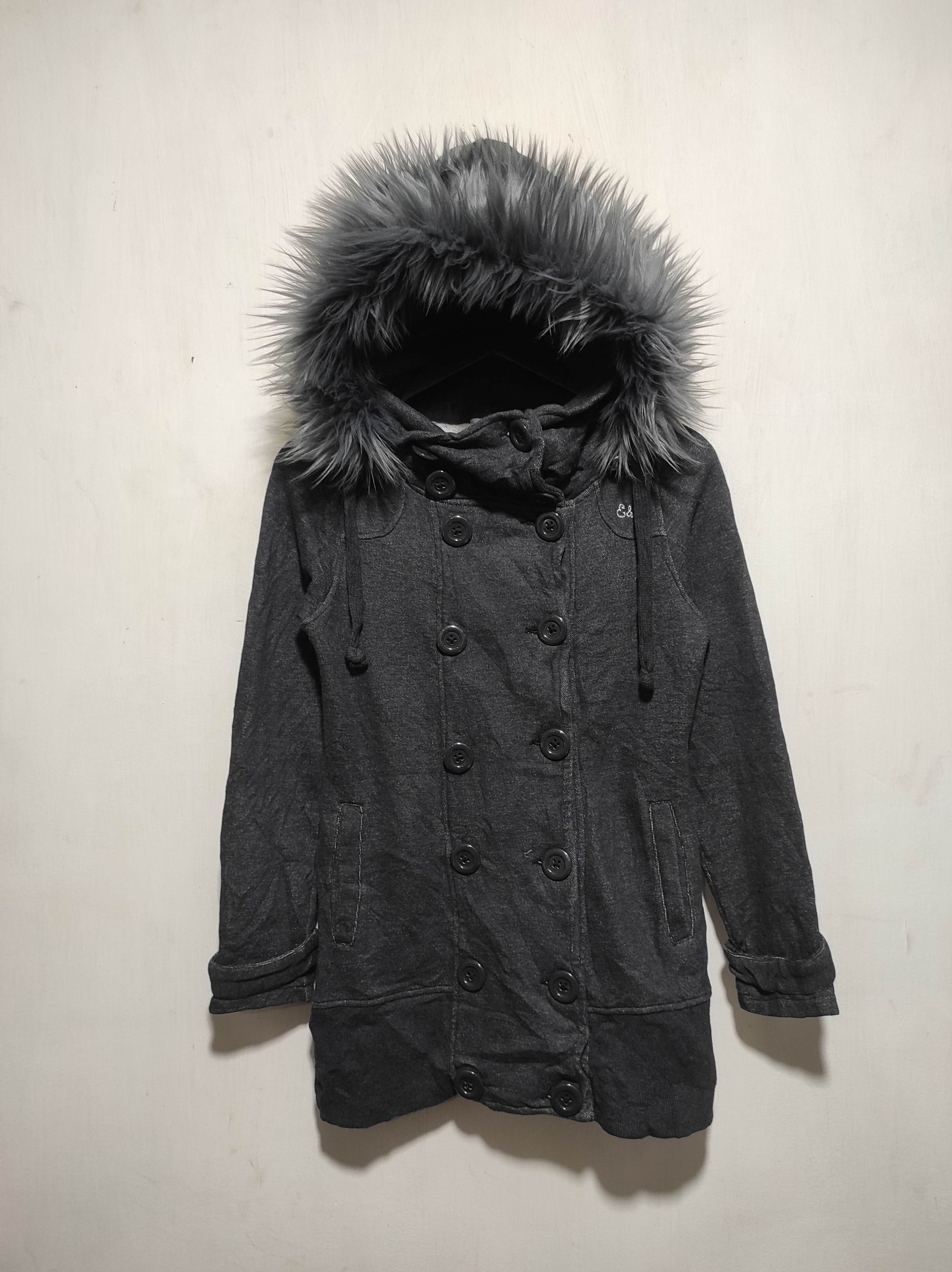 Japanese Brand Etam Weekend button fur hoodie ifsix LGB style Size US XS / EU 42 / 0 - 4 Thumbnail
