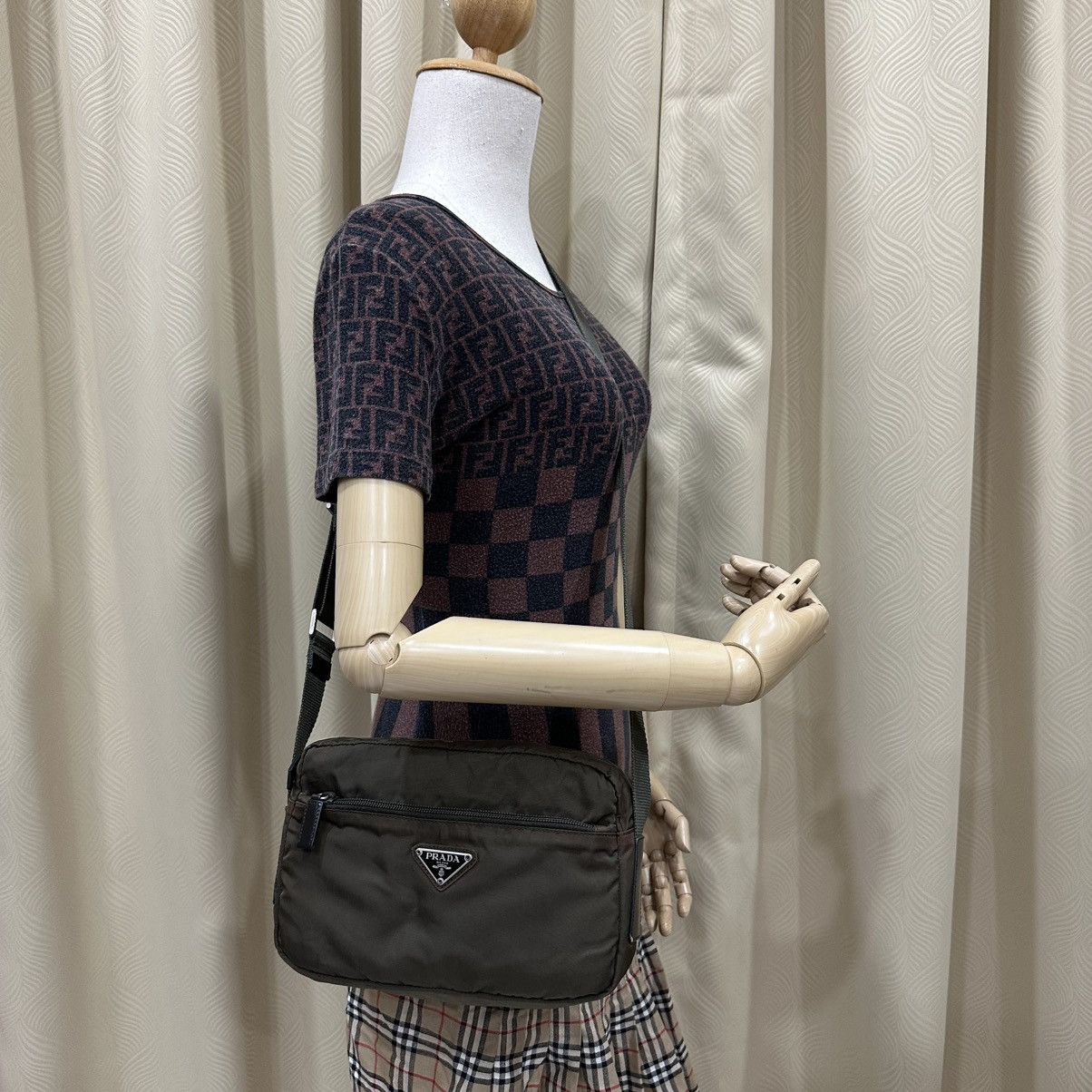 Prada ‼️LASTDROP‼️ PRADA NYLON KHAKI CROSSBODY SHOULDER BAG Size ONE SIZE - 1 Thumbnail