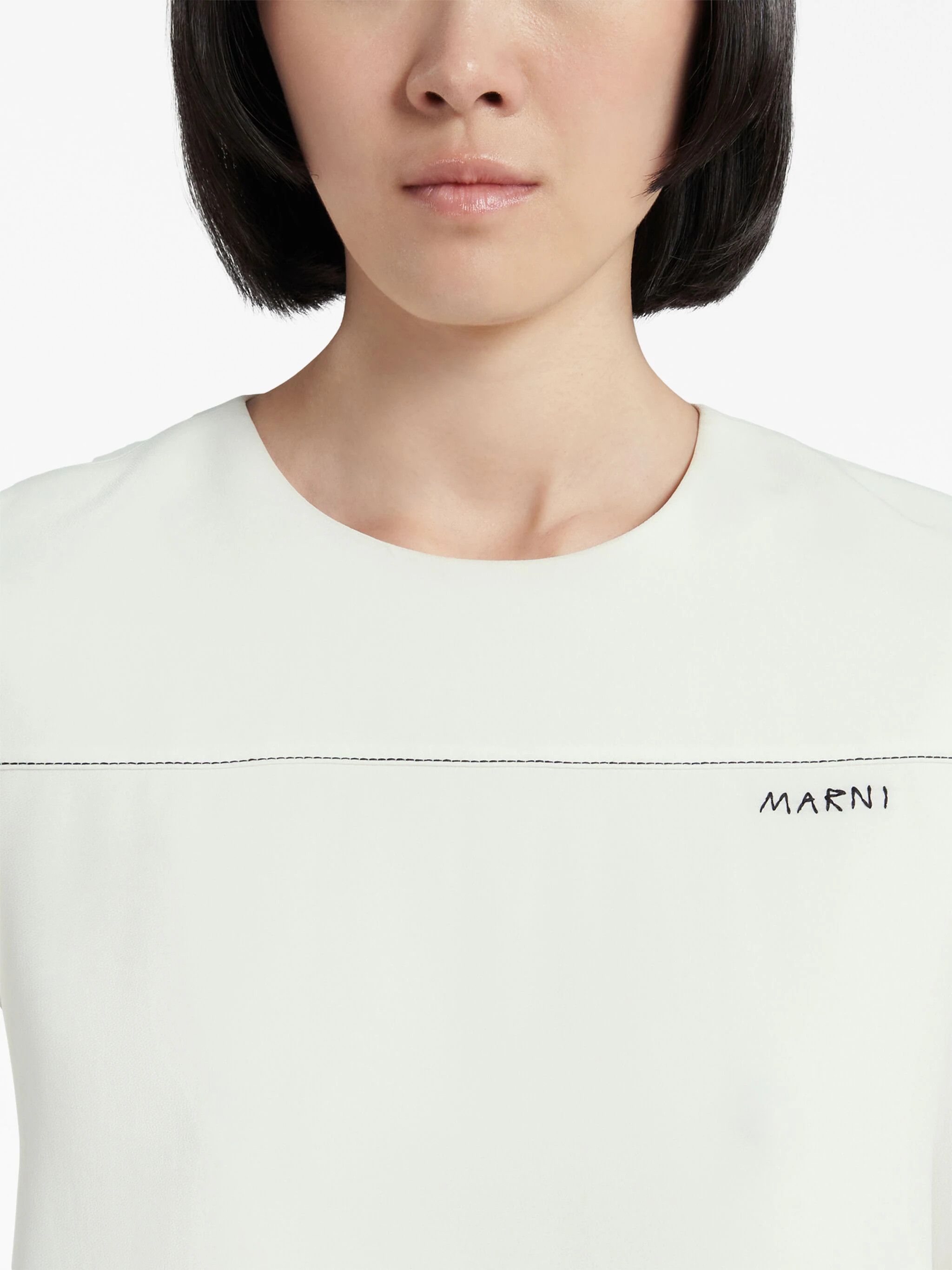 Marni o1w1db10824 Long Sleeve T-Shirt in White Size L / US 10 / IT 46 - 4 Thumbnail
