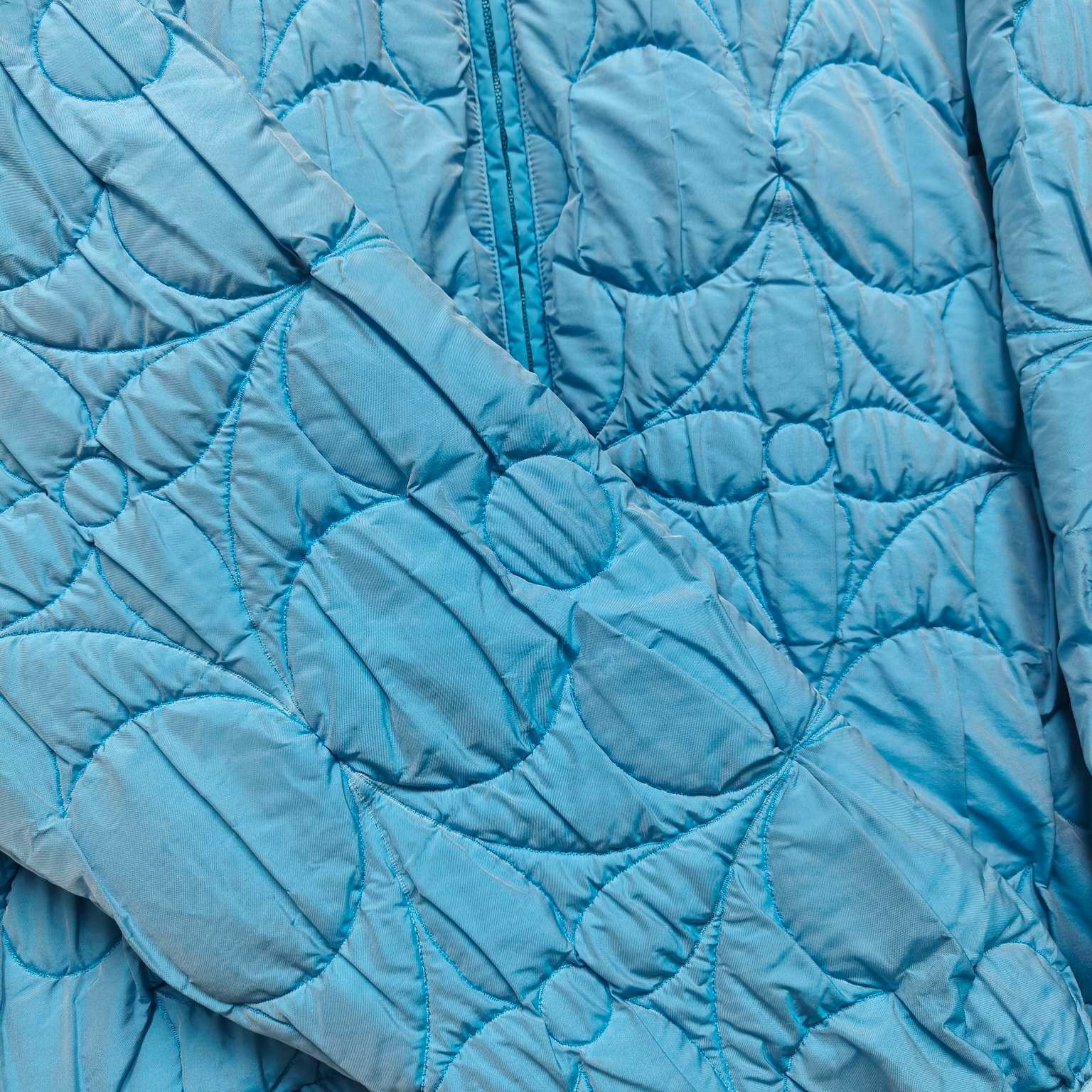 Louis Vuitton LOUIS VUITTON LV blue three-flower cotton-padded jacket Nex Size US M / EU 48-50 / 2 - 3 Thumbnail