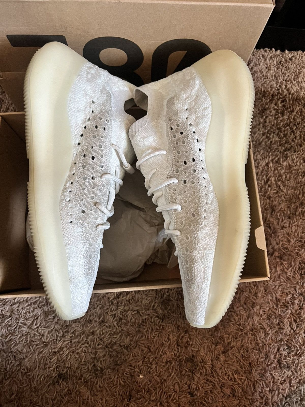 Adidas × Yeezy Yeezy 380 white Size US 13 / EU 46 - 7 Thumbnail